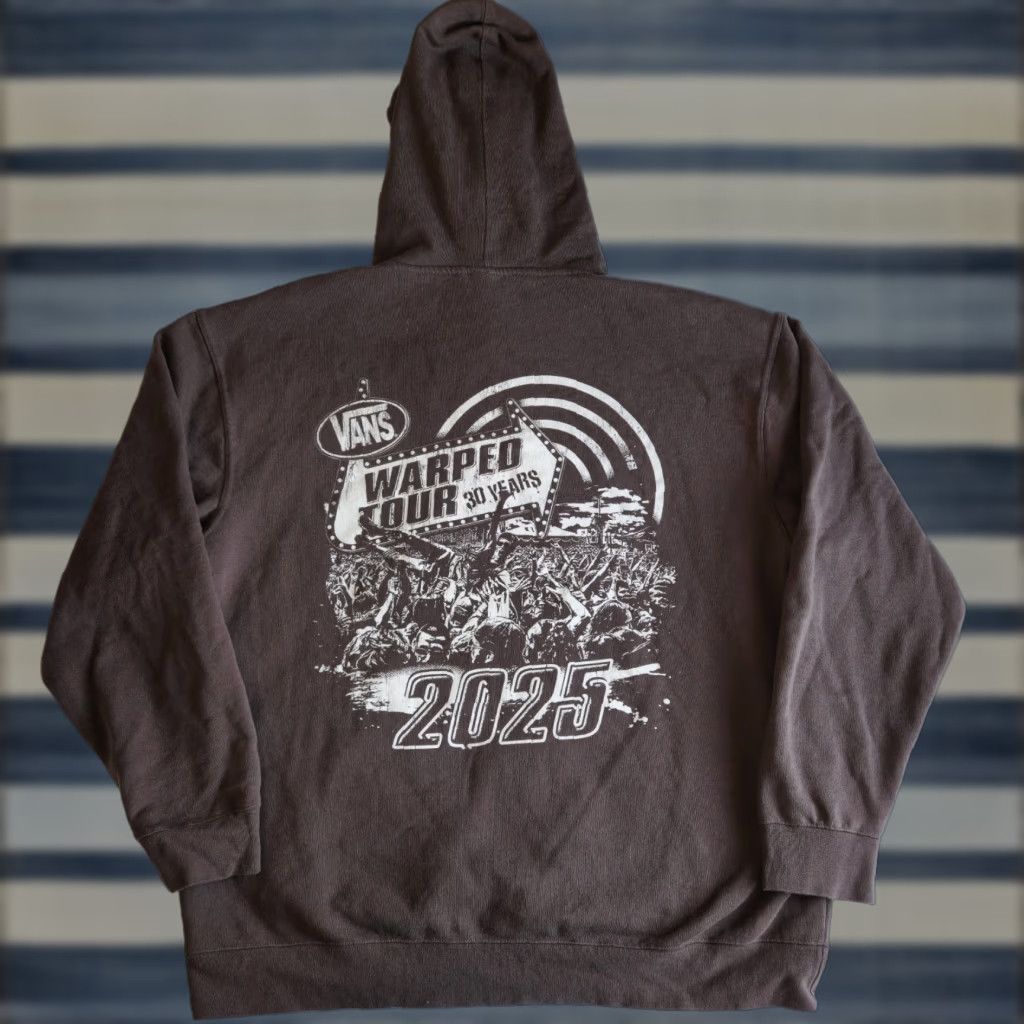 Vans Warped Tour 2025 30 Years Crowd Surf Brown 2x Graphic Print Hoodie Sweater T-Shirts, Sweatshirt | PodTeesHub.com