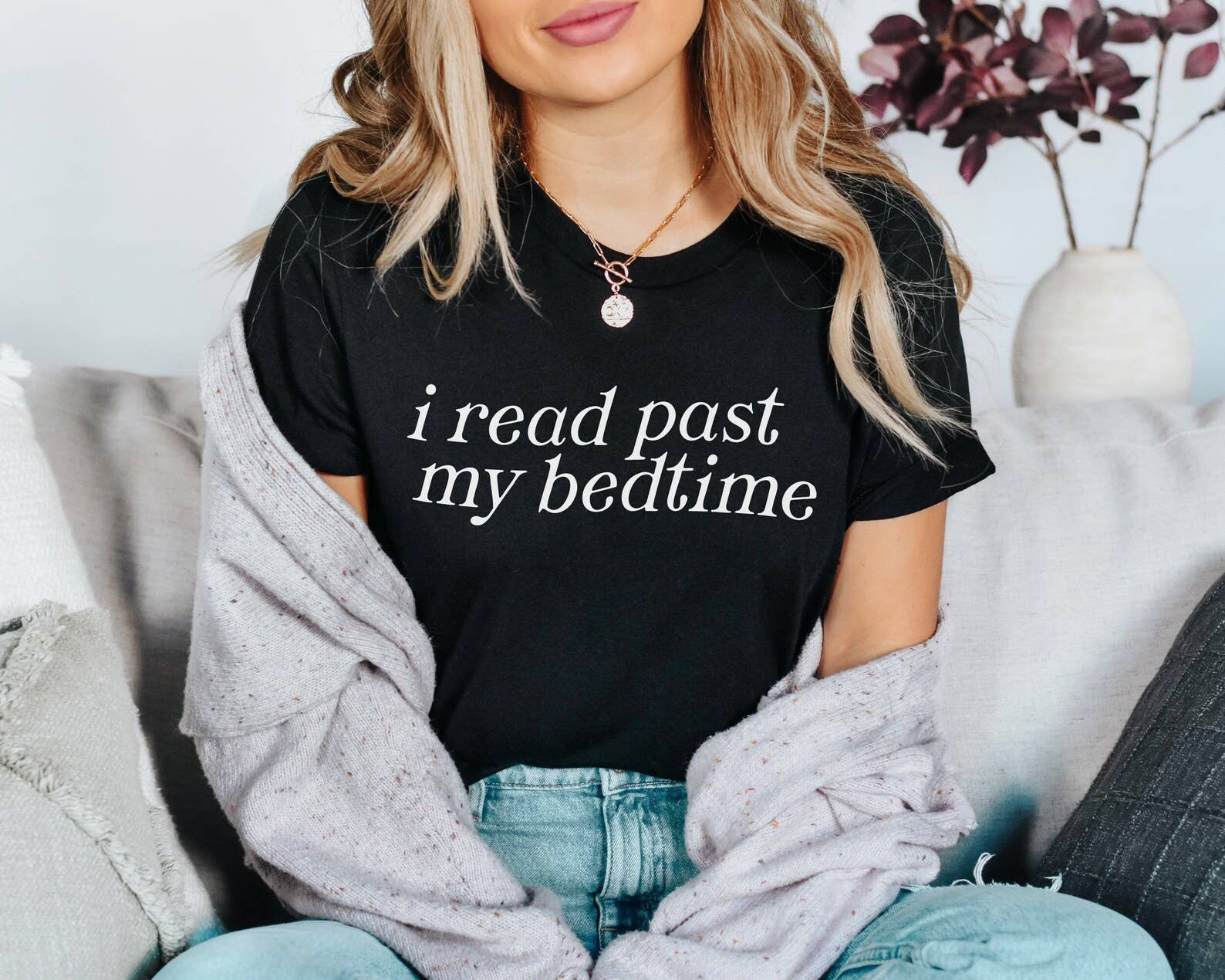 I Read Past My Bedtime T-Shirt Hoodie, Sweatshirt | PodTeesHub.com
