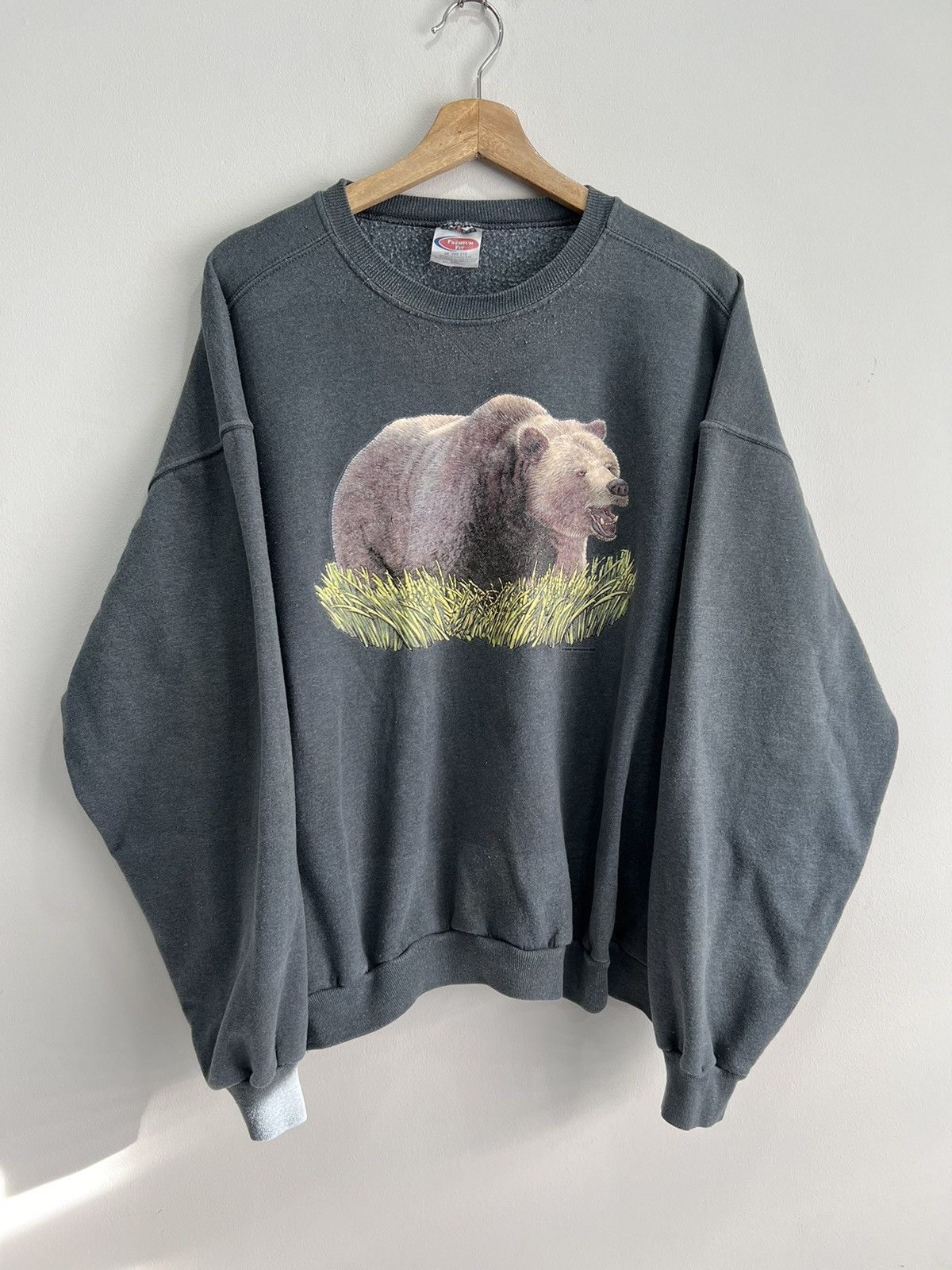 Vintage Bear Sweater Sweatshirt Animal Wilderness Xxl T-Shirts, Hoodie | PodTeesHub.com