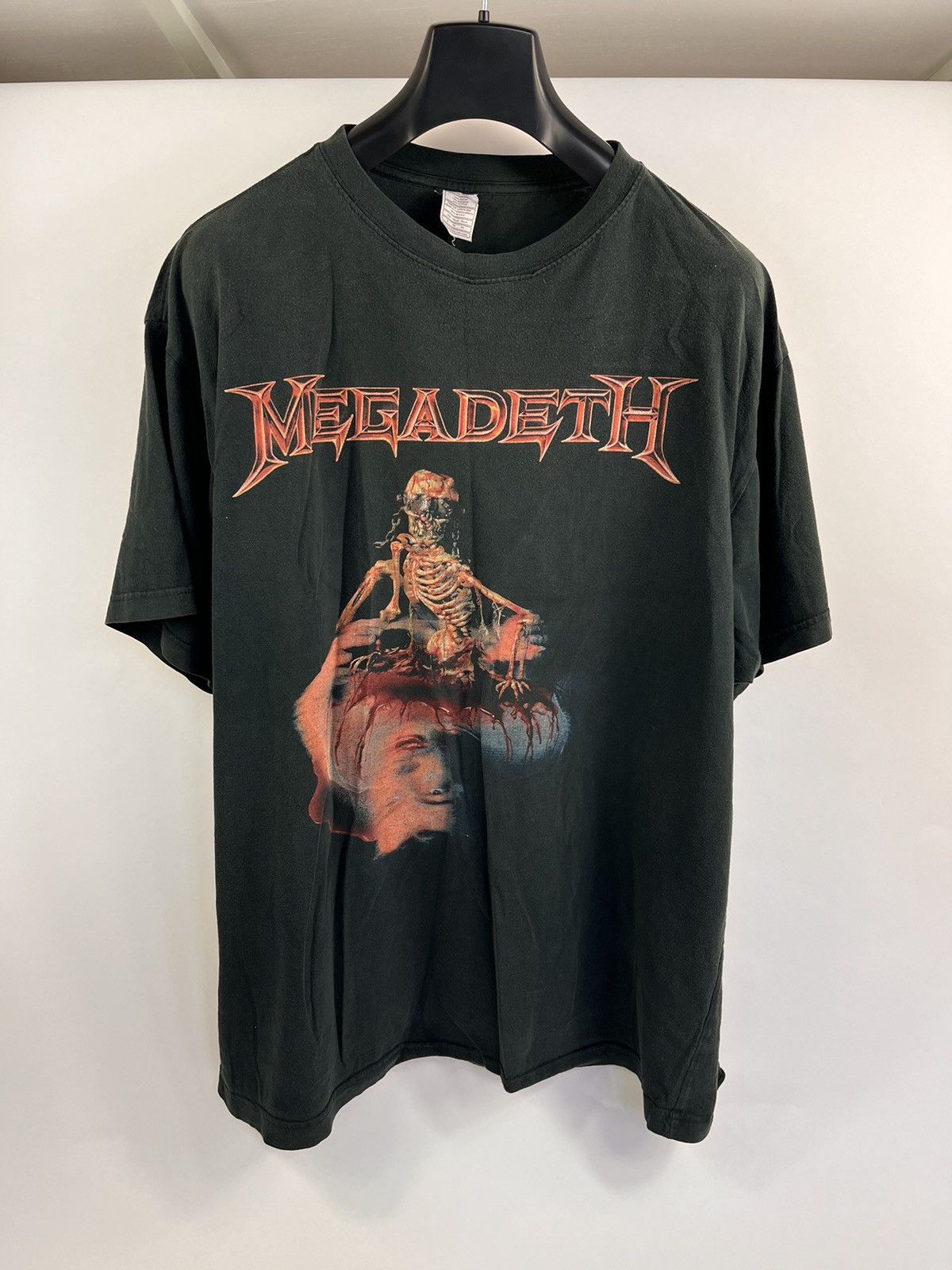 Vintage Megadeth Global Tour Print Vintage T Shirt Hoodie, Sweatshirt | PodTeesHub.com