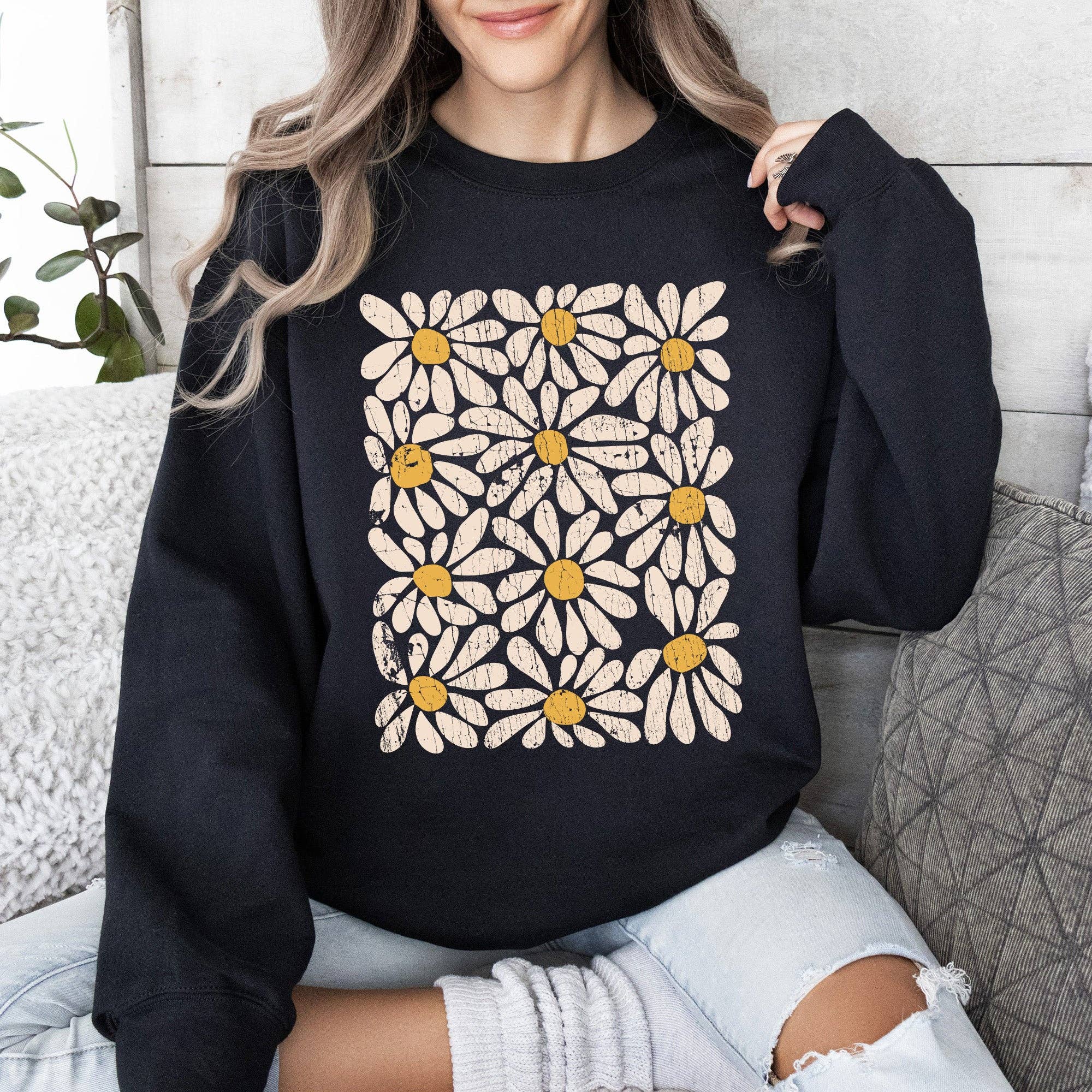 Vintage Daisies, Floral Design, Flowers Sweatshirt T-Shirts, Hoodie | PodTeesHub.com
