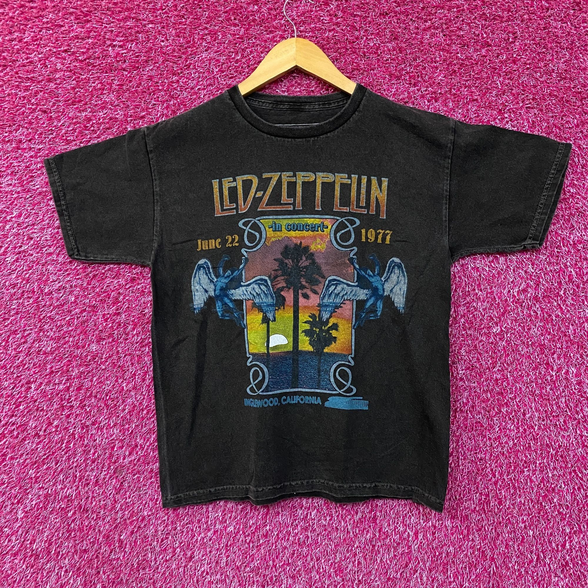 Zeppelin Led Zeppelin Concert 1977 Rock Band Extra Small T-Shirts, Hoodie, Sweatshirt