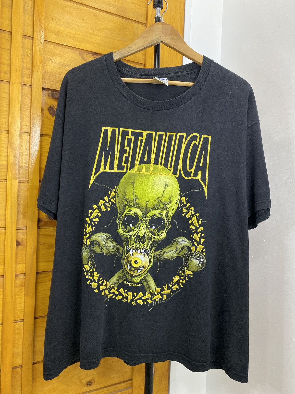 Metallica X Vintage Vintage Metallica Pushead Shirt 2000 Hoodie, Sweatshirt | PodTeesHub.com