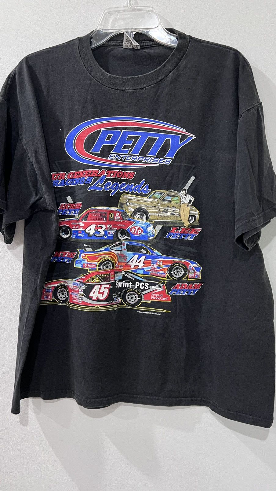 Vintage 2000 Petty Enterprises Four Generations Of Racing Legends T-Shirts, Hoodie, Sweatshirt | PodTeesHub.com