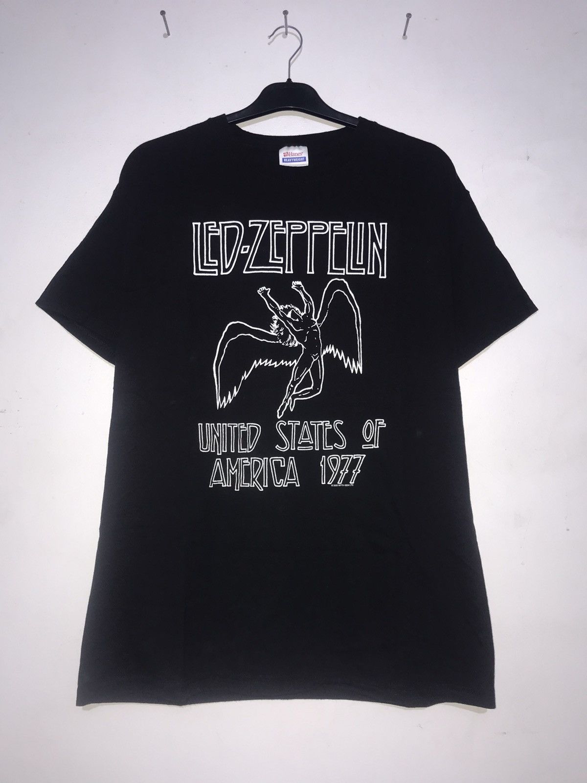 Led Zeppelin X Vintage Vintage Led Zeppelin Tshirt Tour 1977 Reprint Hoodie, Sweatshirt | PodTeesHub.com