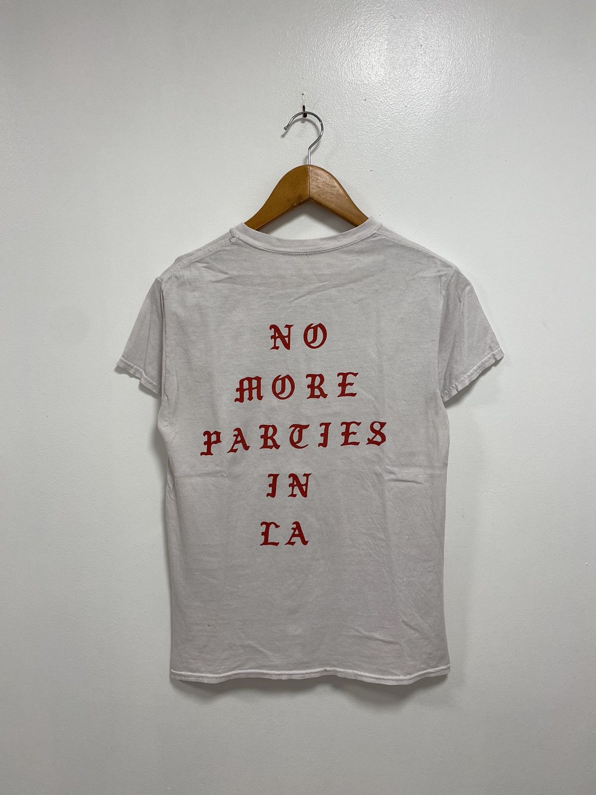 West Kanye West Life Pablo No More Parties La T-Shirts, Hoodie, Sweatshirt