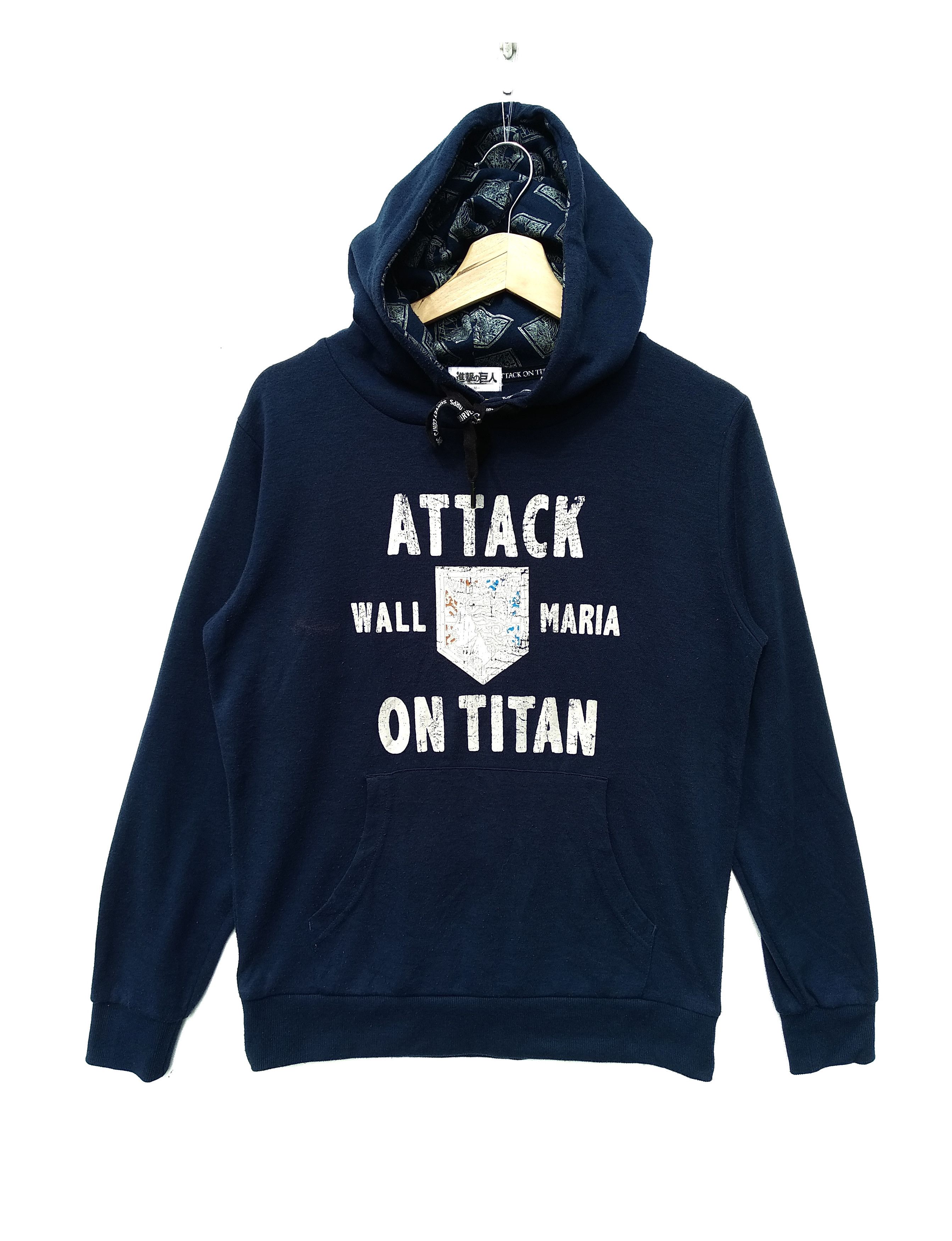 Japanese Brand Uniqlo Attack On Titan Wall Maria Hoodies T-Shirts, Sweatshirt | PodTeesHub.com