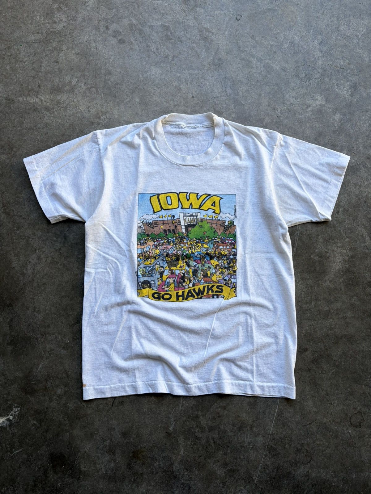 Ncaa Vintage 1990 S University Of Iowa Hawkeyes Art Cartoon Tee Hoodie, Sweatshirt | PodTeesHub.com