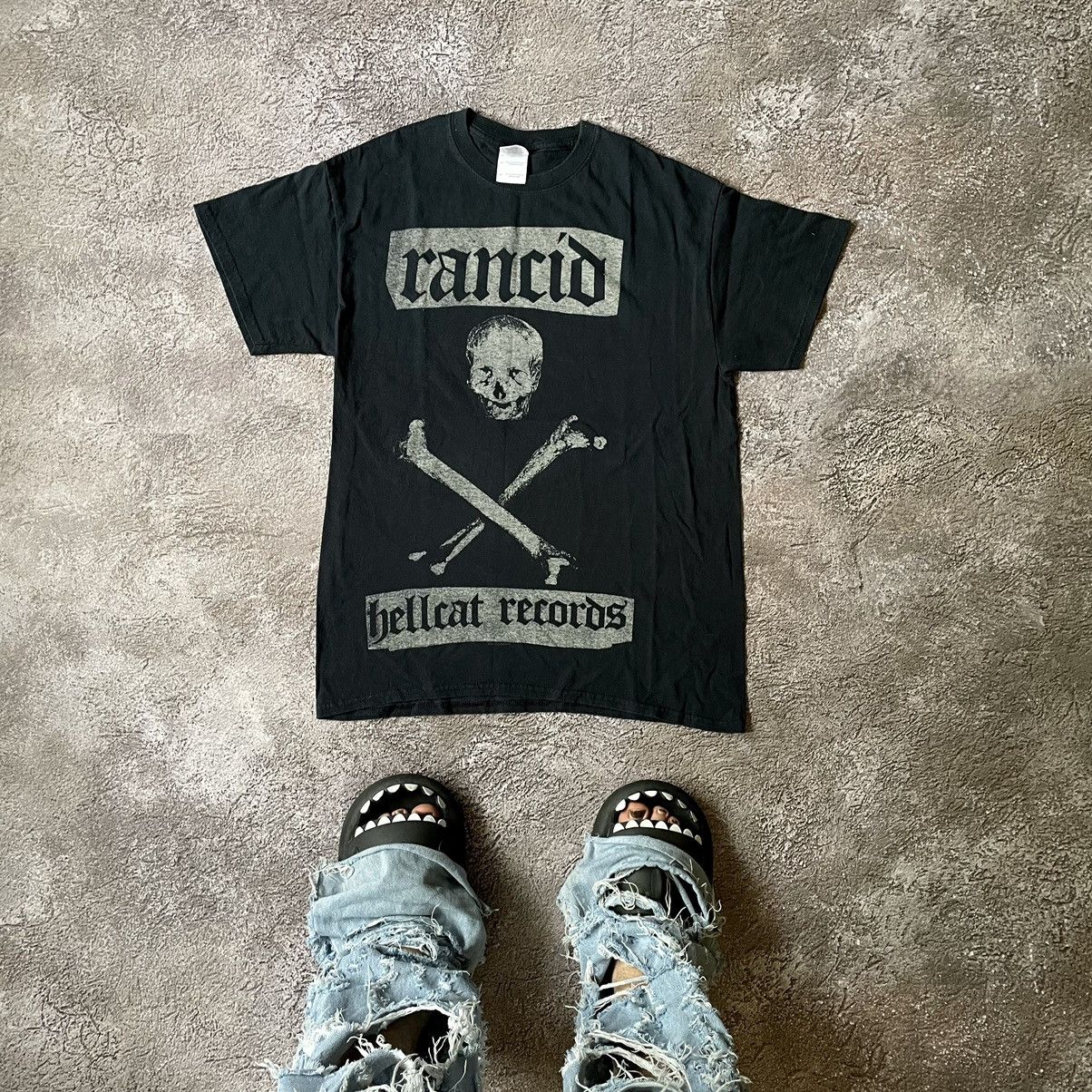 Vintage Y2k Rancid Bones Abstract Creepy Face Angry Horror T-Shirts, Hoodie, Sweatshirt