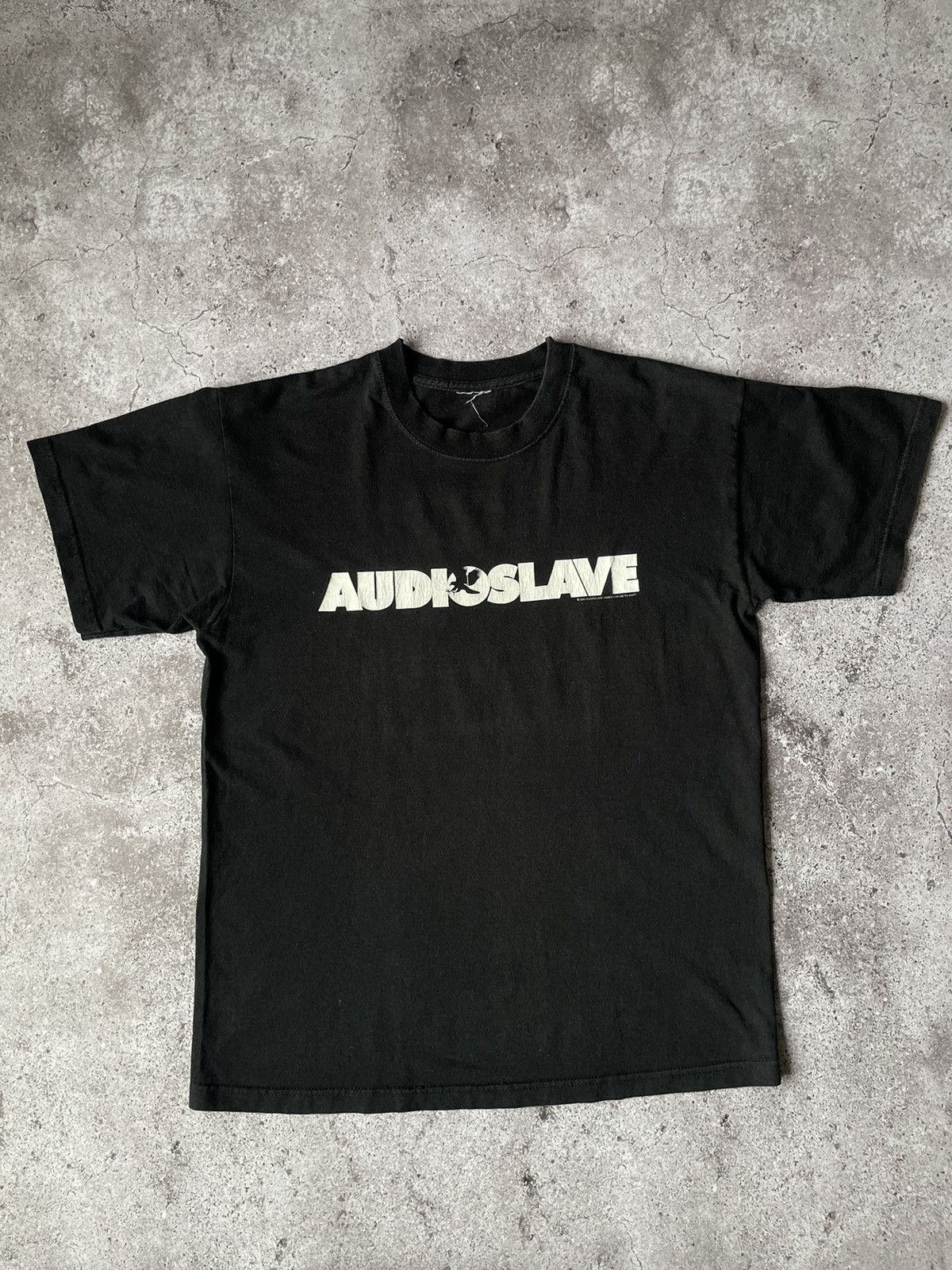 Band Tees Vintage Audioslave Tour Concert T Shirt 2003 Hoodie, Sweatshirt | PodTeesHub.com