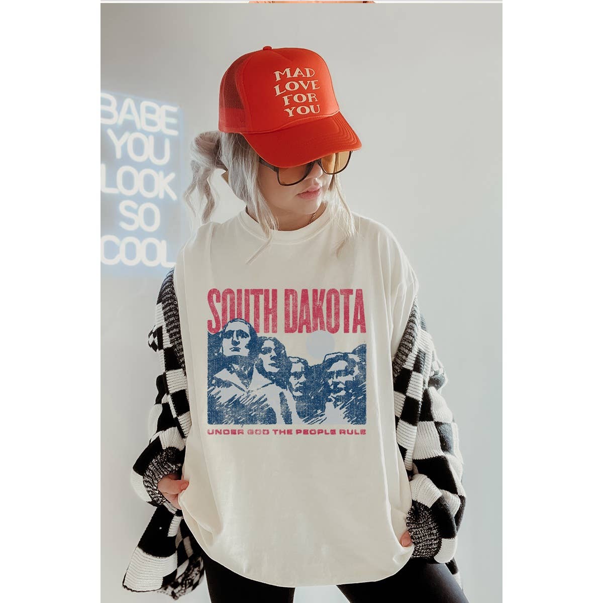 South Dakota Western Vintage Graphic Oversized Tee Hoodie, Sweatshirt | PodTeesHub.com