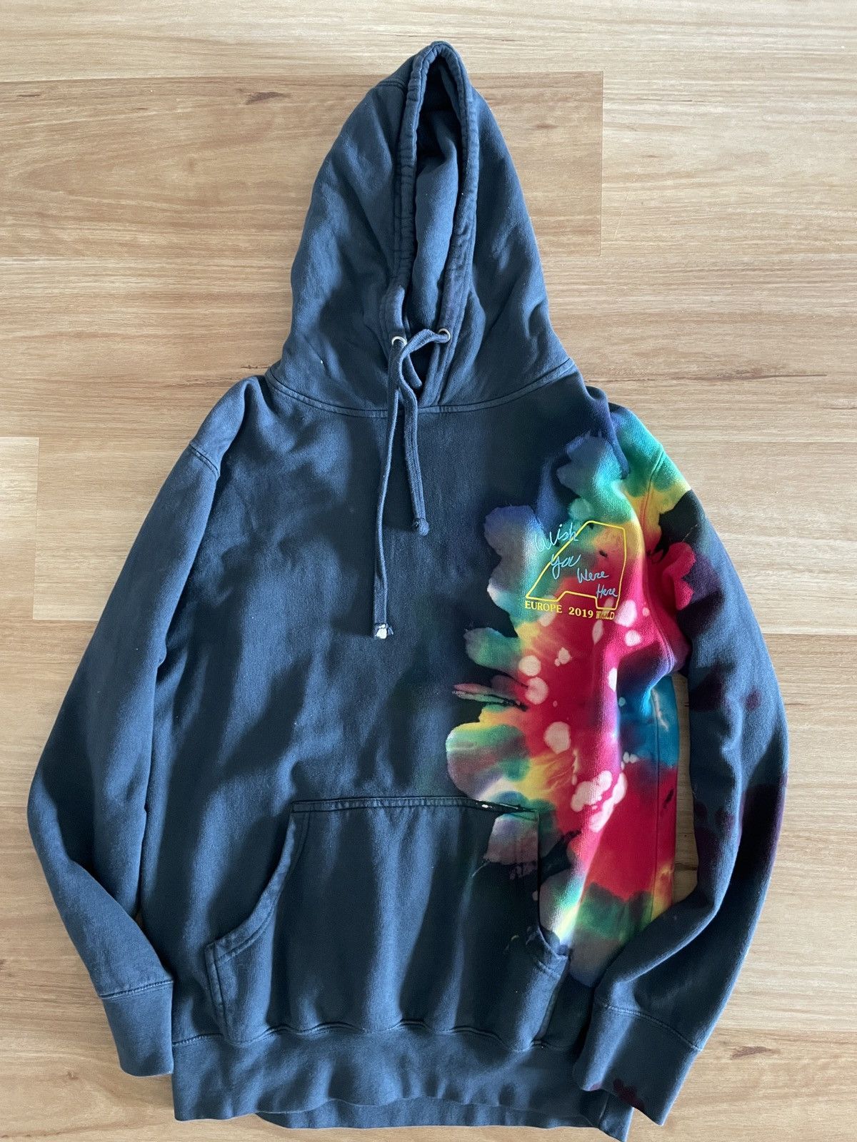 Scott Travis Scott Astroworld Live Europe Tie Dye Hoodie Size M T-Shirts, Sweatshirt | PodTeesHub.com