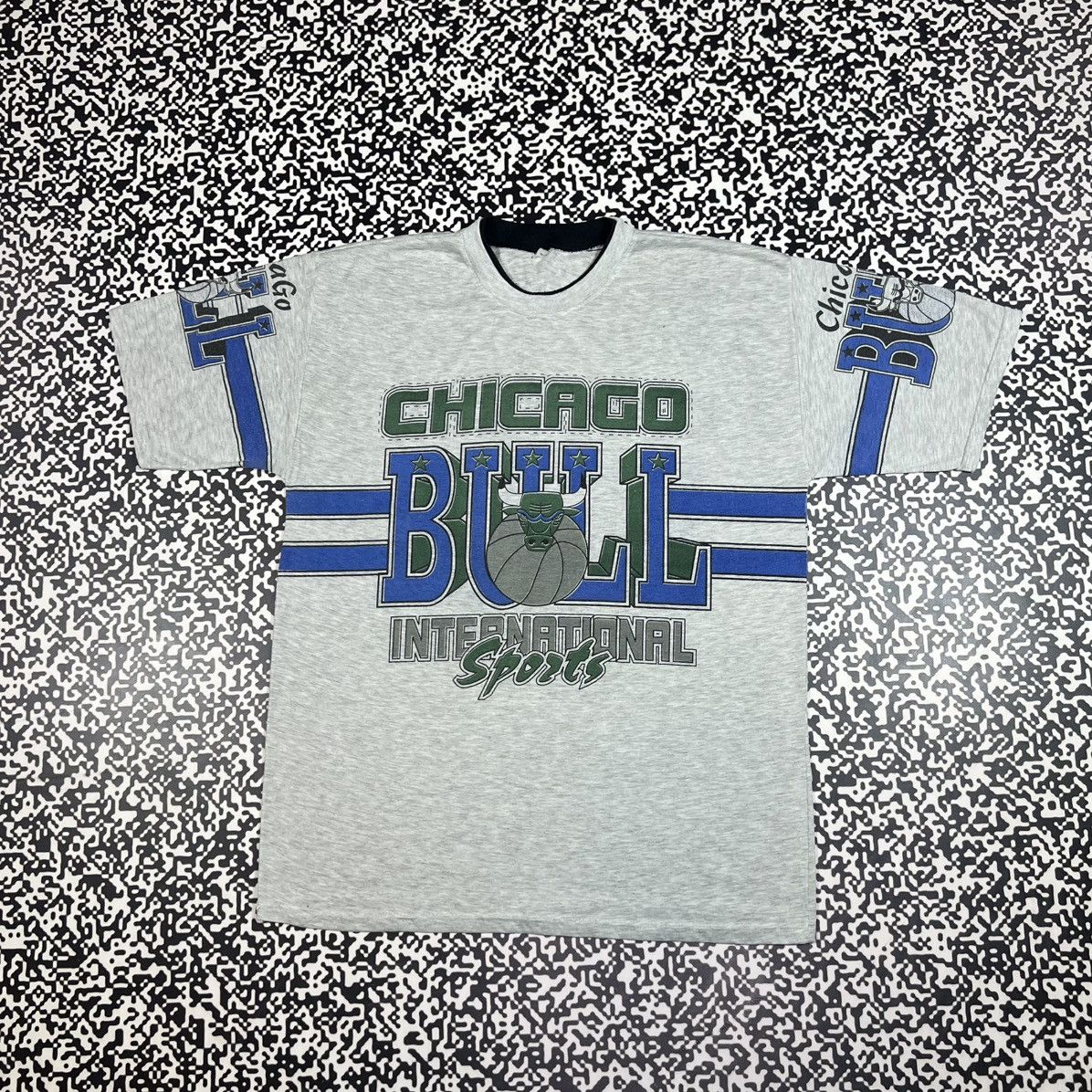 Vintage 90s Chicago Bulls Nba Big Logo Retro Boxy T Shirt Hoodie, Sweatshirt | PodTeesHub.com