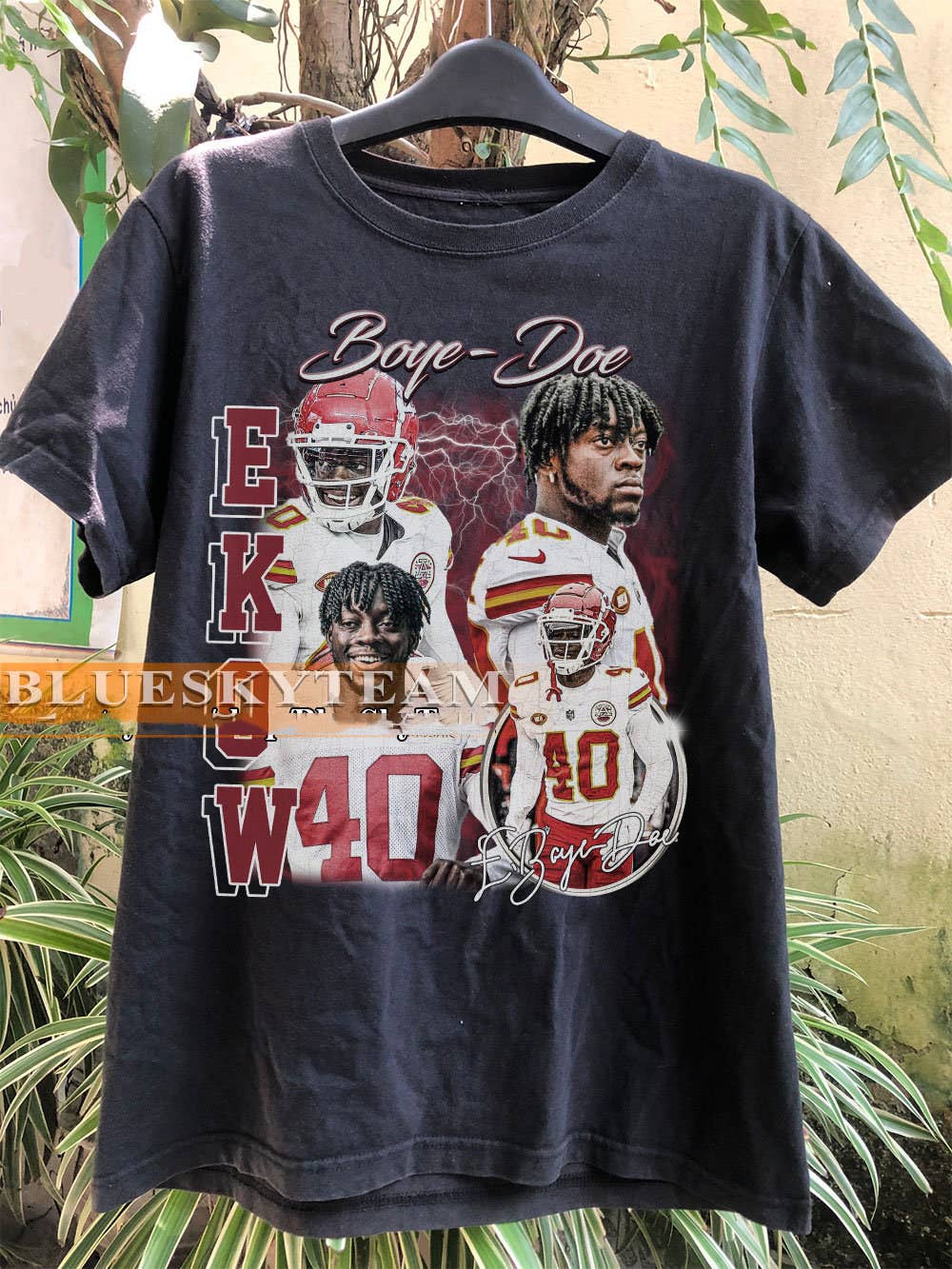 Ekow Boye-Doe 90s Vintage Bootleg Football T-Shirt Gift Hoodie, Sweatshirt | PodTeesHub.com