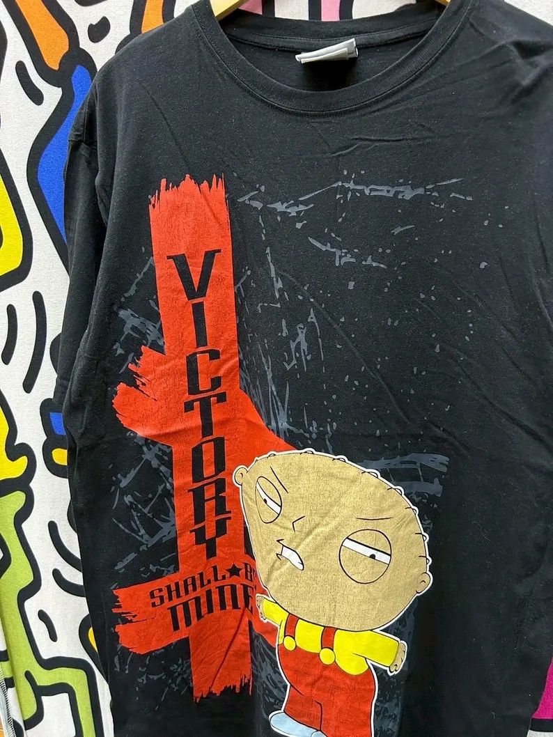 Vintage 2000s Family Guy Tshirt Size L Hoodie, Sweatshirt | PodTeesHub.com
