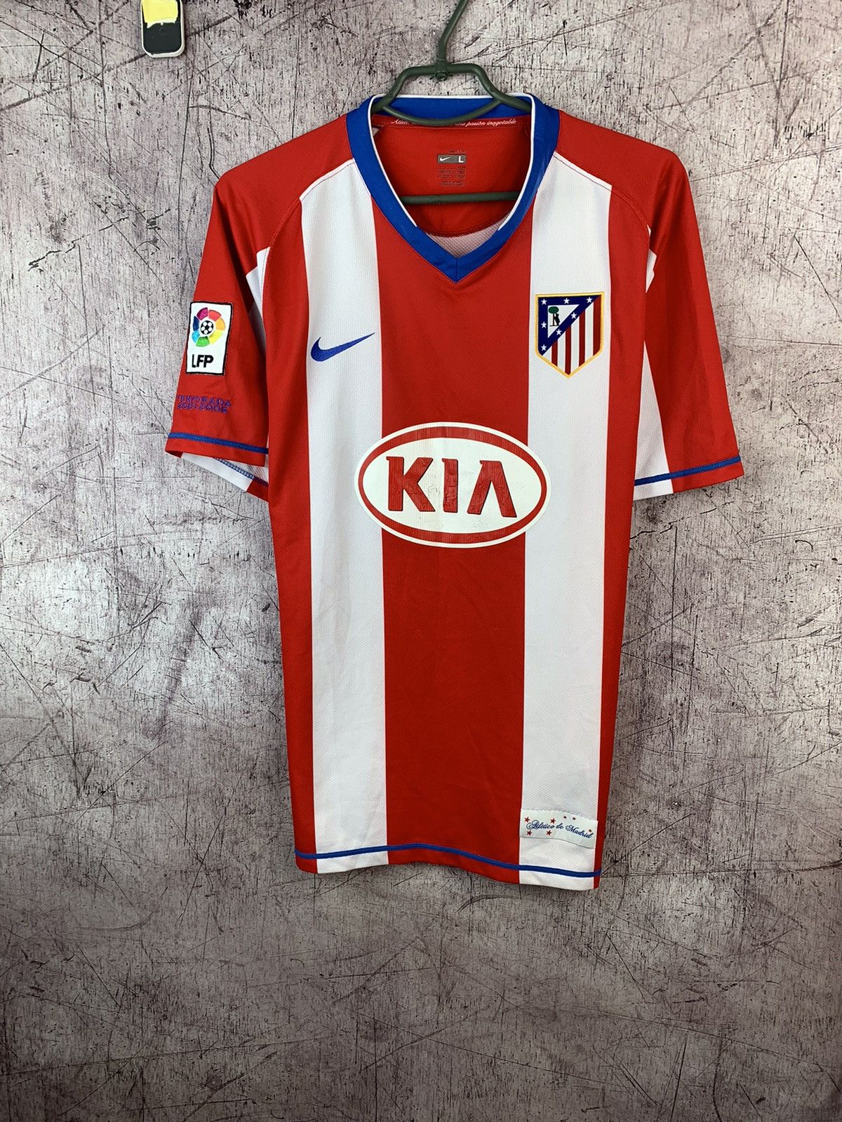 Vintage Atetico Madrid Jersey T Shirt Hoodie, Sweatshirt | PodTeesHub.com