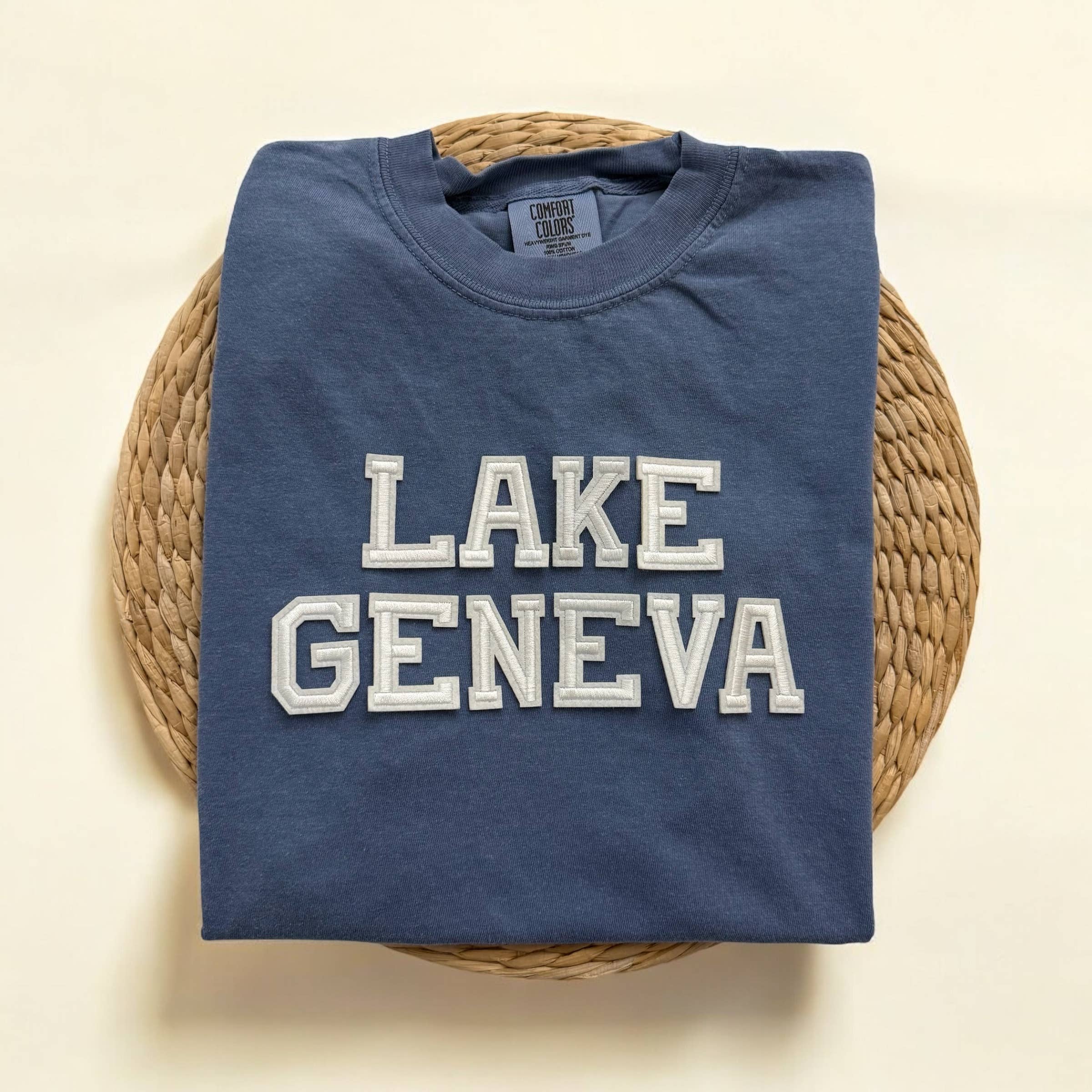 Comfort Colors Lake Geneva Wisconsin Short Sleeve Shirt Hoodie, Sweatshirt | PodTeesHub.com