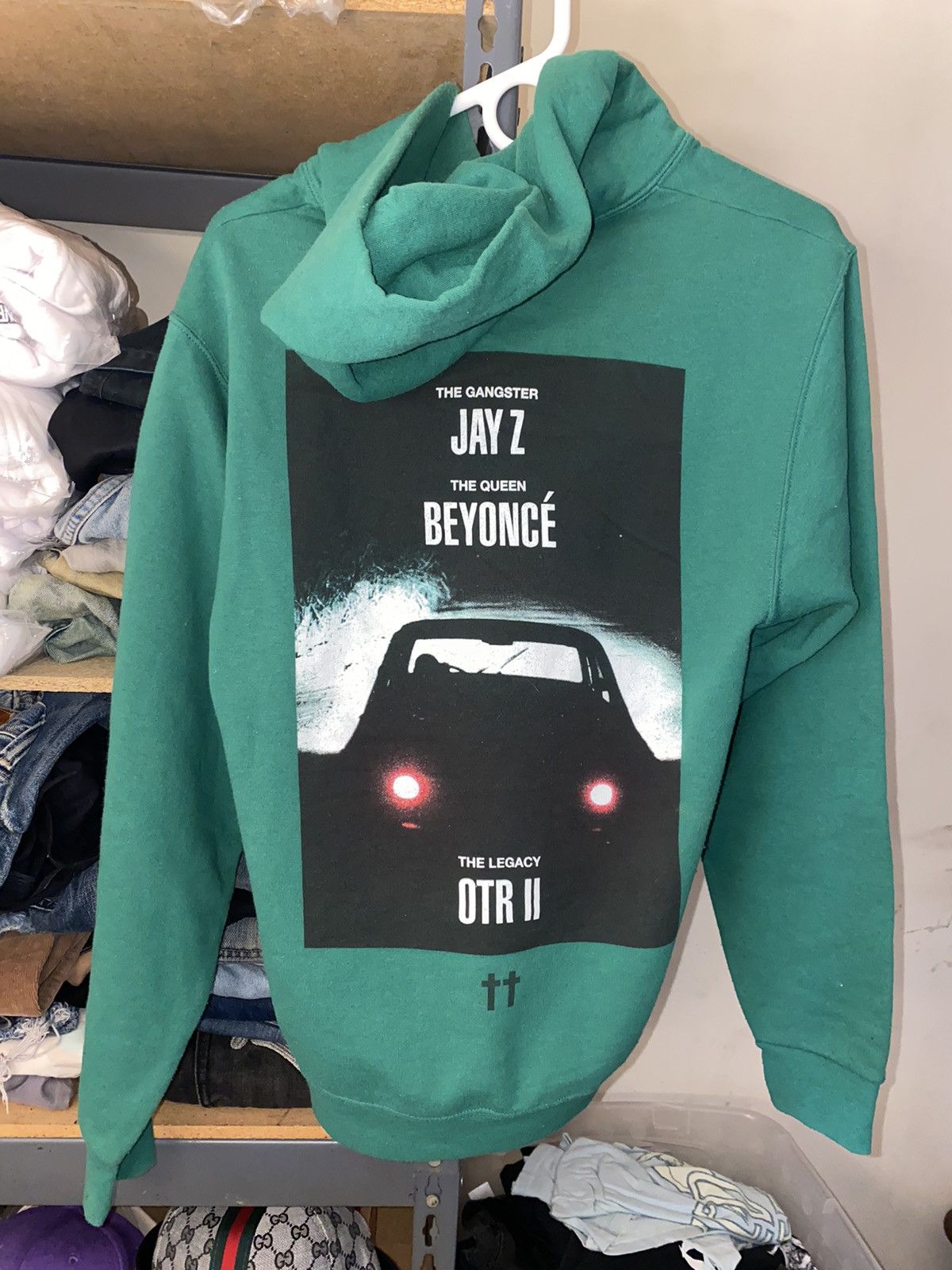 Band Tees Jay Z Beyonce On The Run 2 Hoodie Used Size Small Sweatshirt | PodTeesHub.com