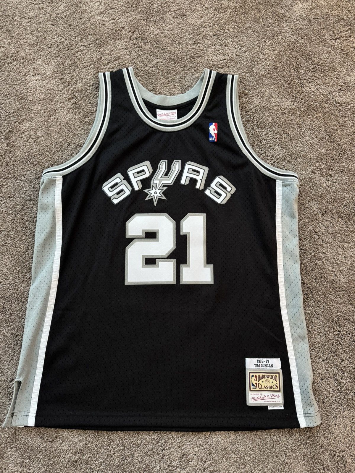 Mitchell Ness Tim Duncan San Antonio Spurs Mitchell And Ness Jersey T-Shirts, Hoodie, Sweatshirt | PodTeesHub.com