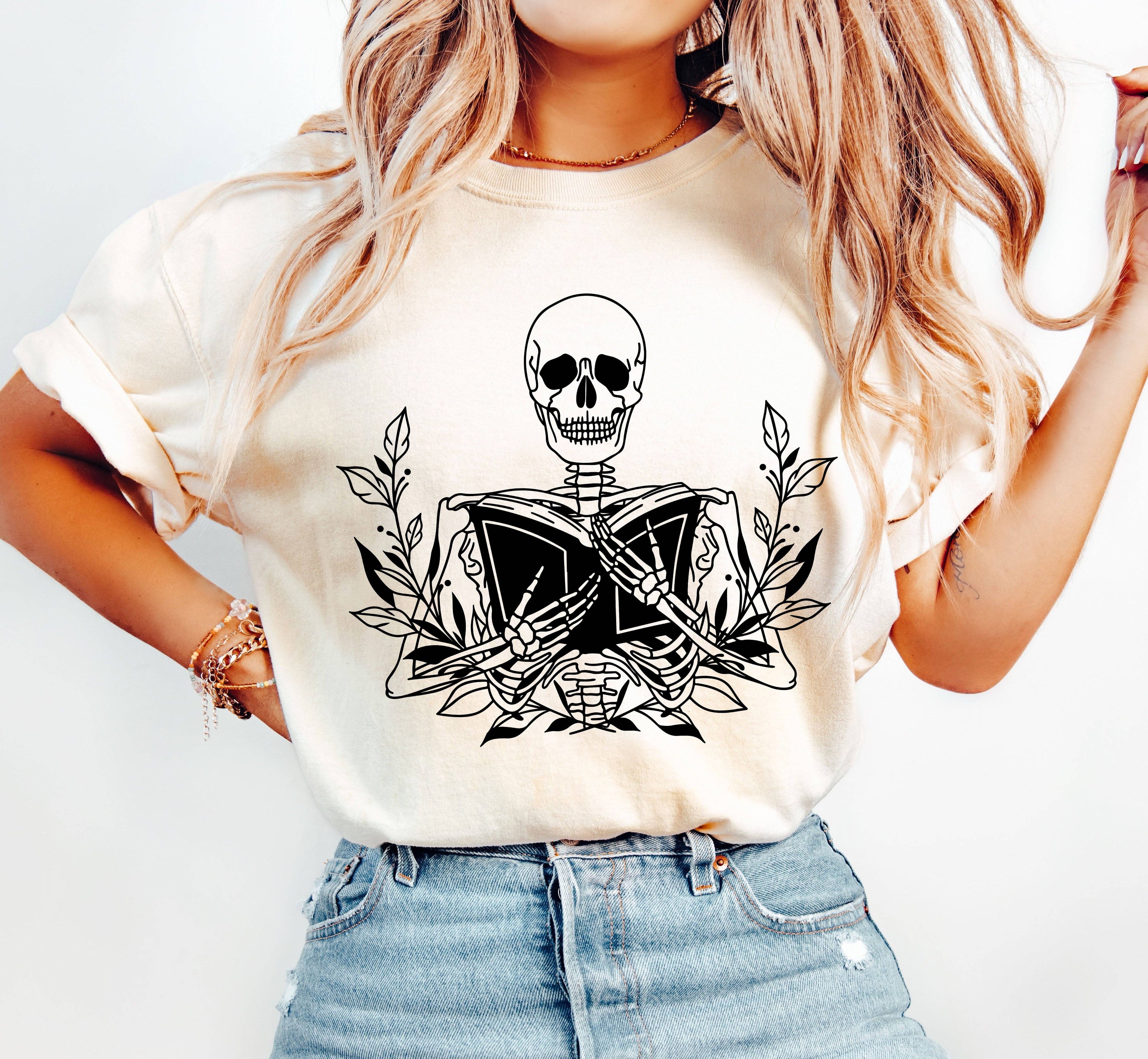 Reading Skeleton, Book Lover, Retro, Aesthetic, Vintage, Comfort Colors Tshirt Hoodie, Sweatshirt | PodTeesHub.com