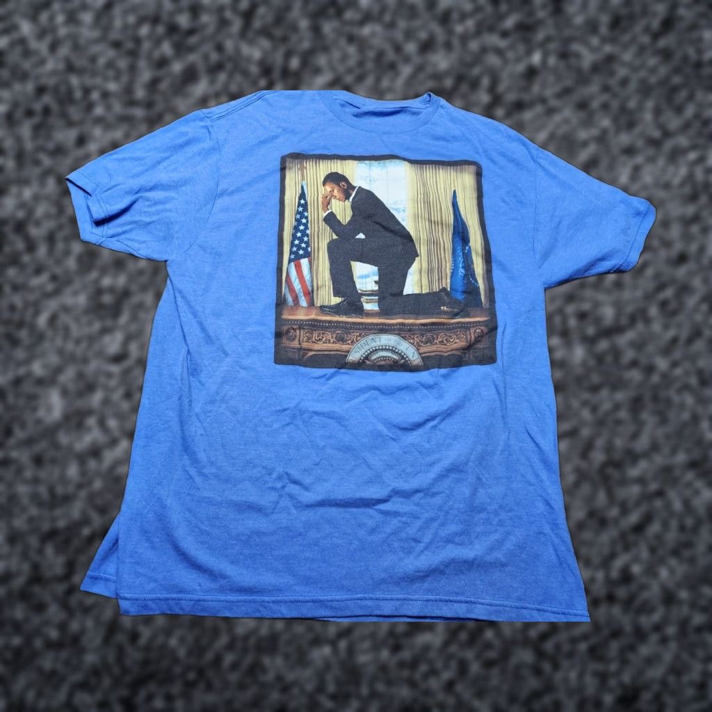 Vintage Barack Obama Tee Mens Xl Hip Hop T Shirt 44th President 08 Kneeling Rap Blue Crew Ne Hoodie, Sweatshirt