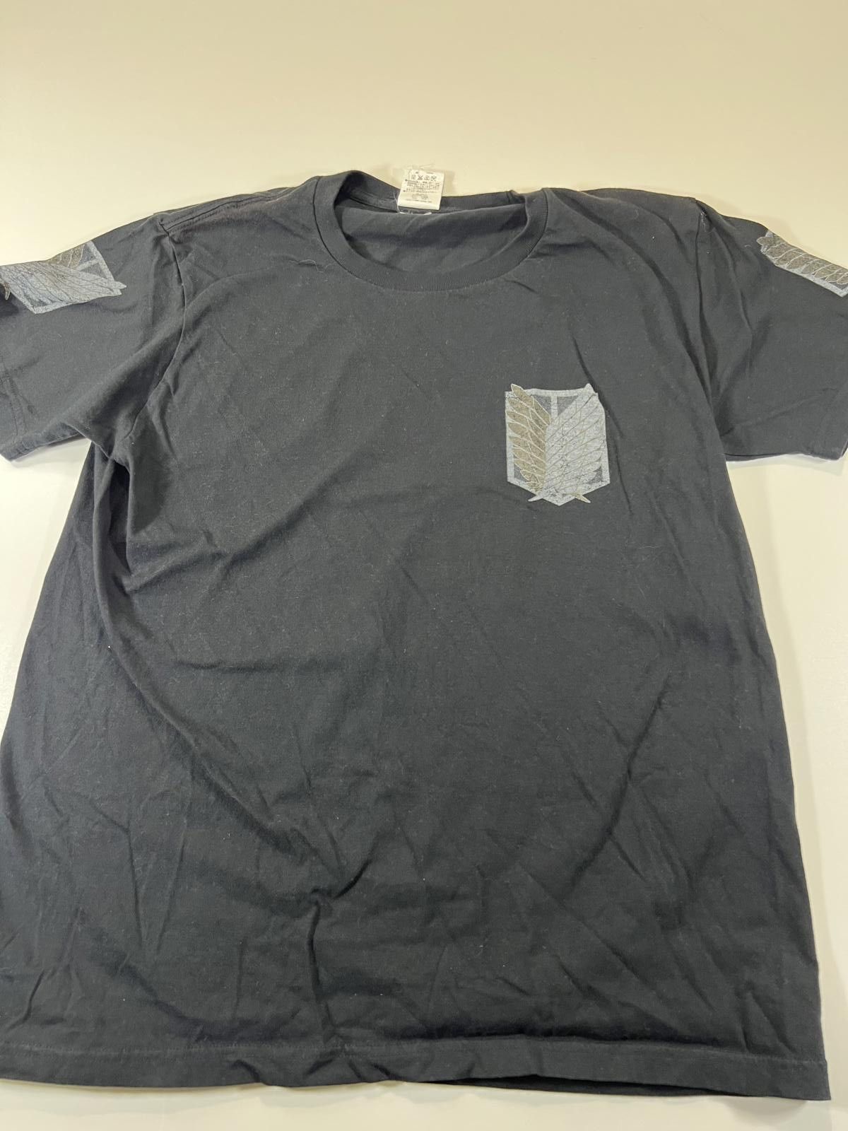 Unknown London Attack On Titan Survey Corps Graphic Shirt Size Medium Hoodie, Sweatshirt | PodTeesHub.com