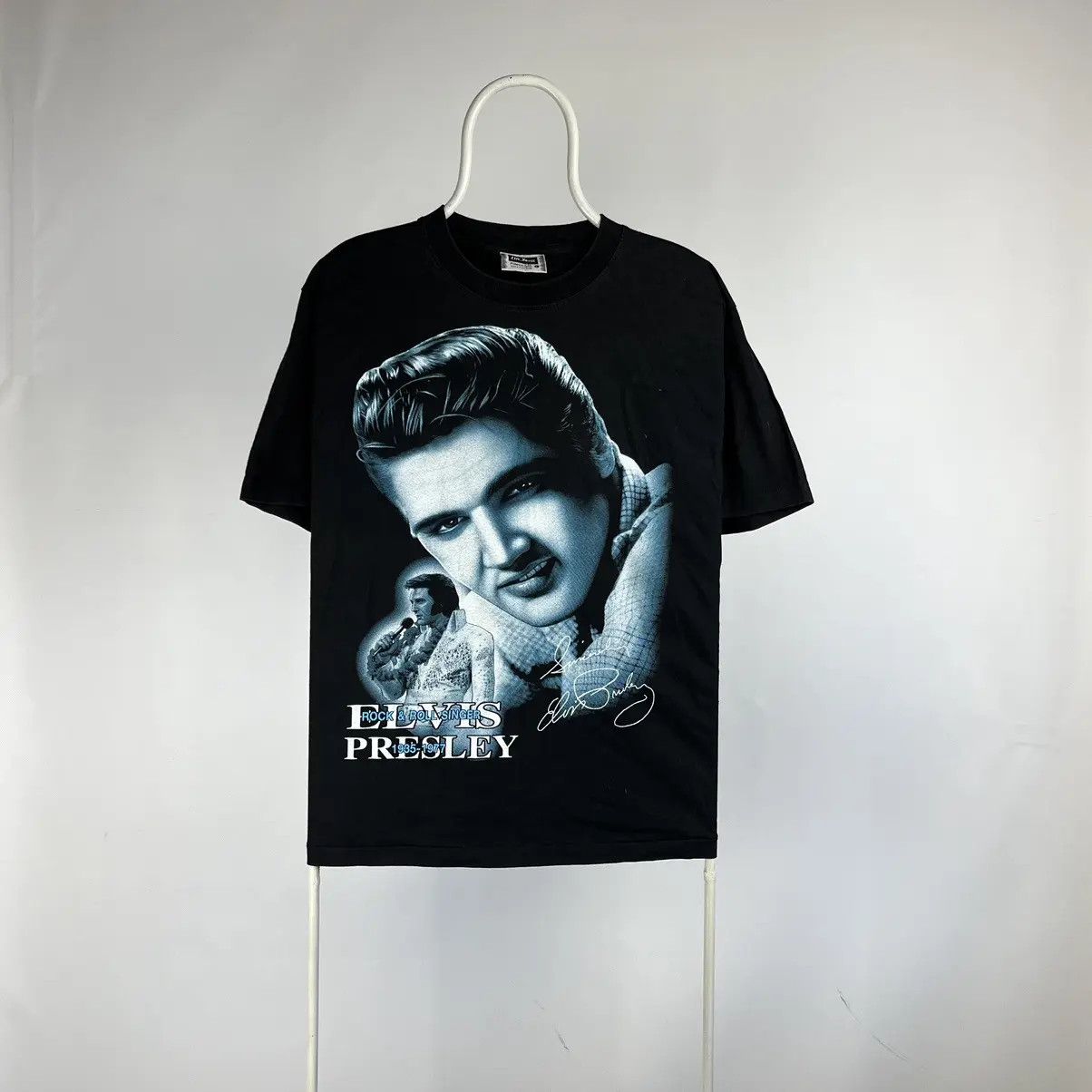 Band Tees Elvis Presley Tshirt Rock And Roll Singer Size Large Hoodie, Sweatshirt | PodTeesHub.com