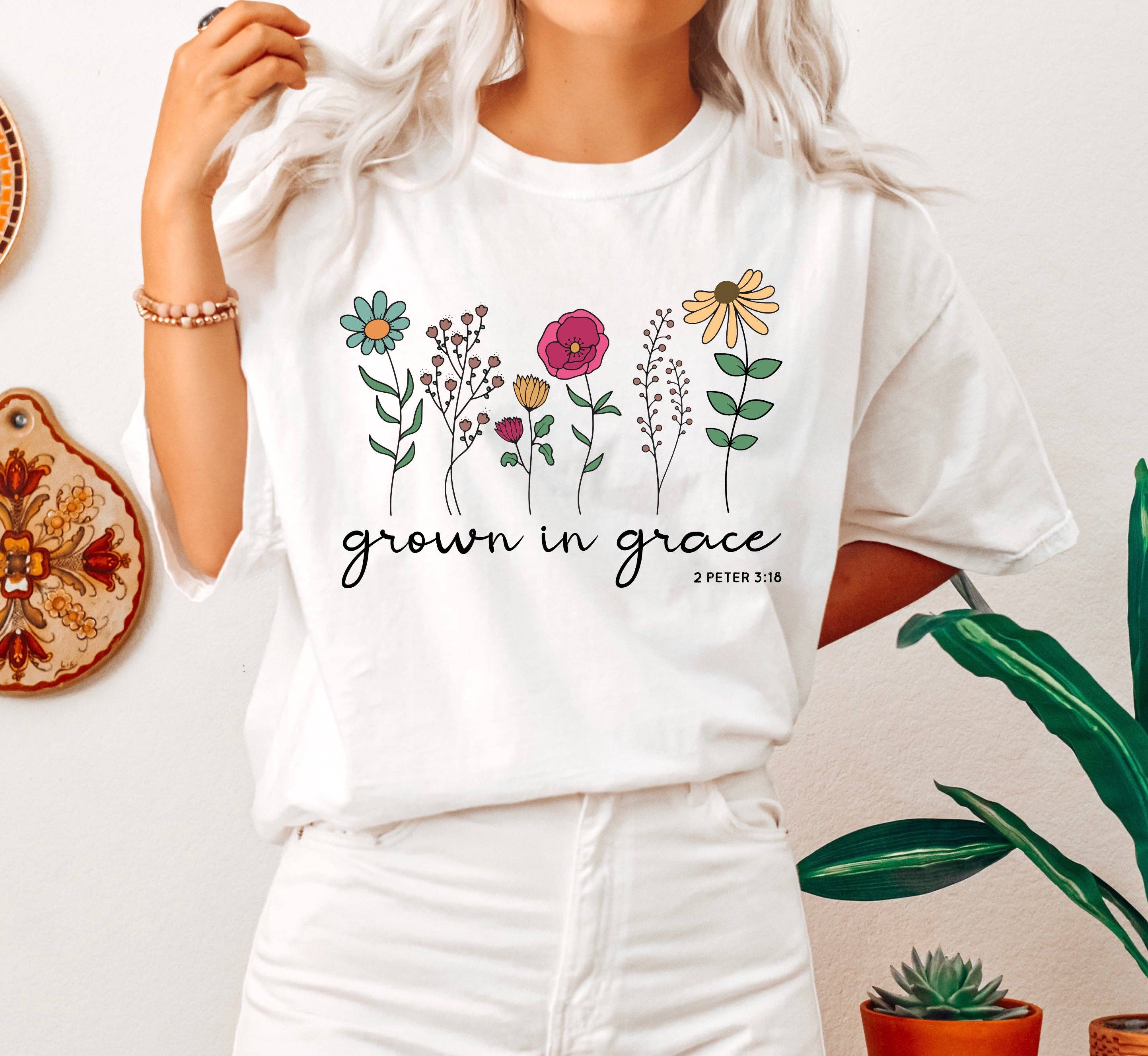 Grown in Grace Floral Bk T-Shirt Hoodie, Sweatshirt | PodTeesHub.com