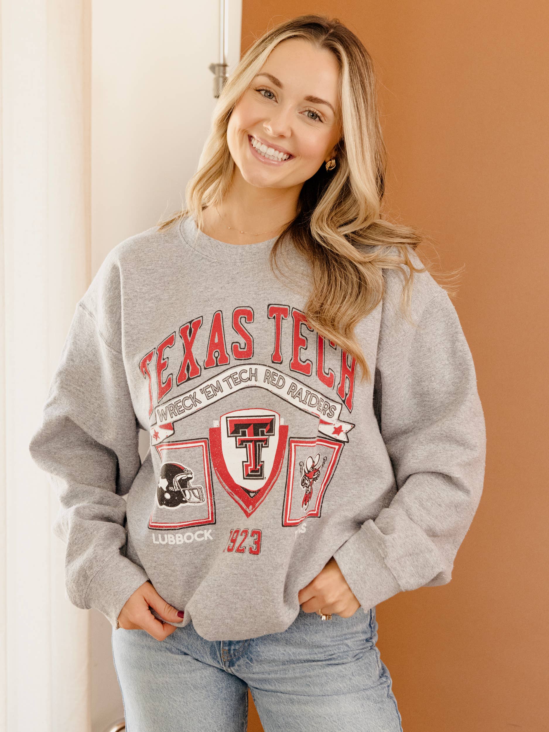 Texas Tech Red Raiders Prep Patch Gray Thrifted Sweatshirt T-Shirts, Hoodie | PodTeesHub.com