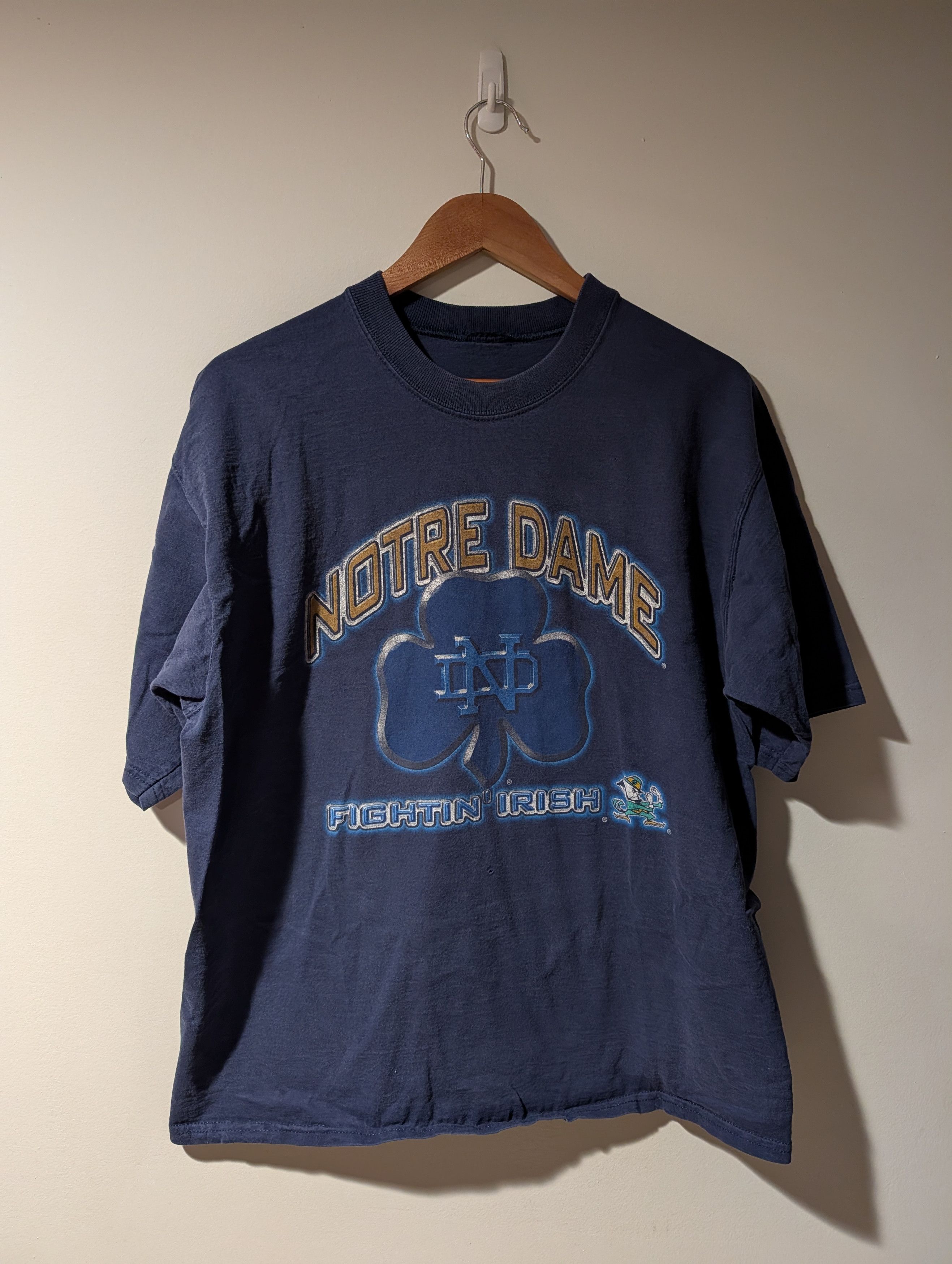 Ncaa Vintage 90s Notre Dame Fighting Irish College Sport T Shirt Hoodie, Sweatshirt | PodTeesHub.com