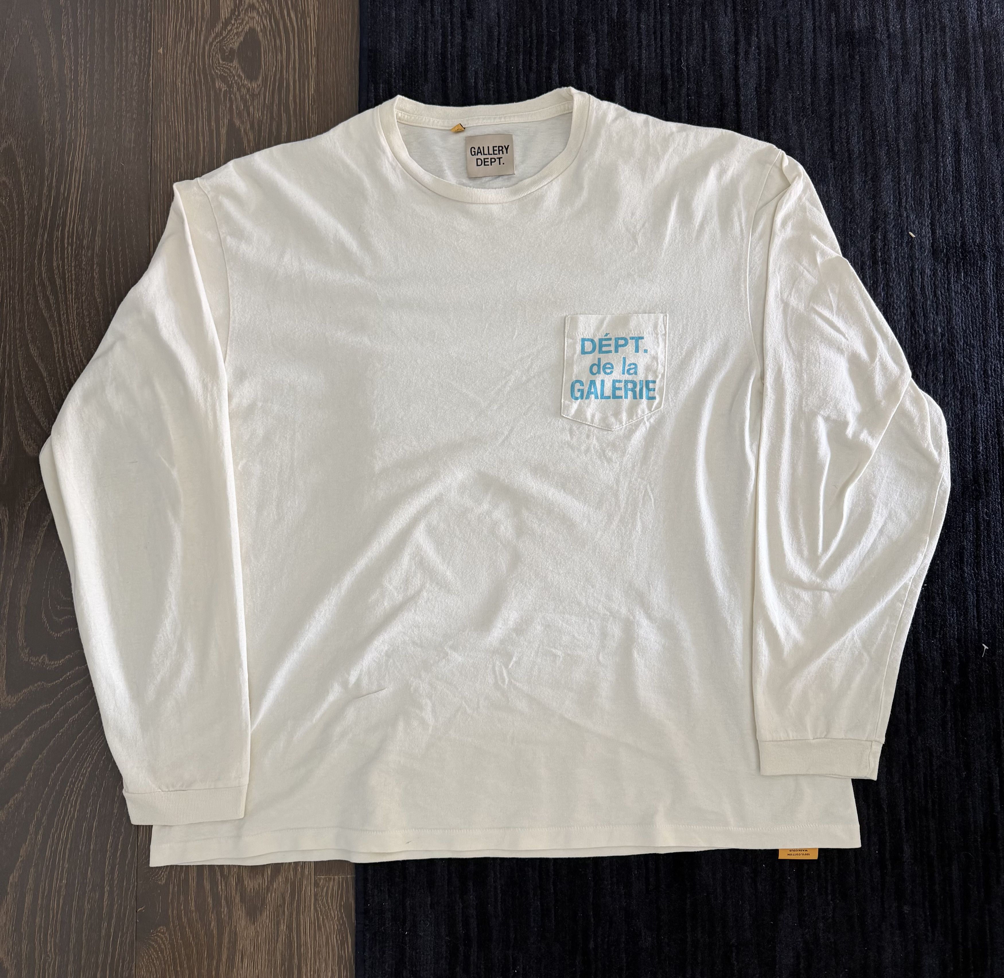 Gallery Dept Dept Da La Galerie Souvenir Long Sleeve T Shirt Hoodie, Sweatshirt | PodTeesHub.com