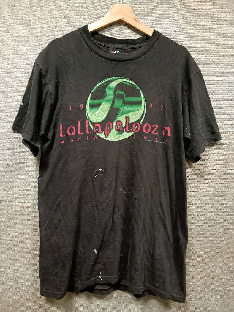 Band Vintage 90s Lollapalooza World Tour Distressed T-Shirts, Hoodie, Sweatshirt
