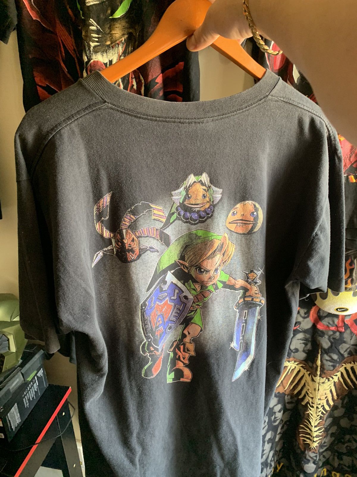 Vintage Zelda Majoras Mask Majora S 90s T-Shirts, Hoodie, Sweatshirt