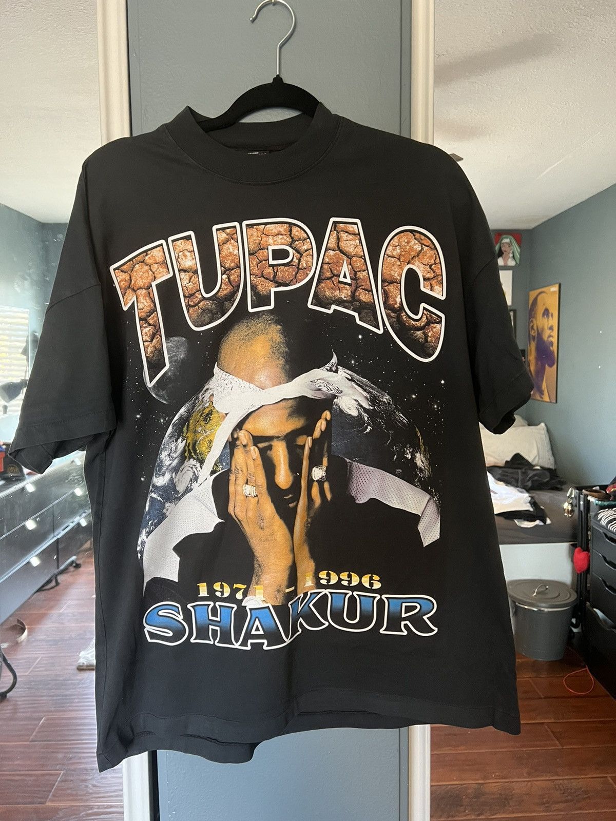Vintage Tupac It S A Setup So You Gotta Keep Your Head Up T-Shirts, Hoodie, Sweatshirt | PodTeesHub.com