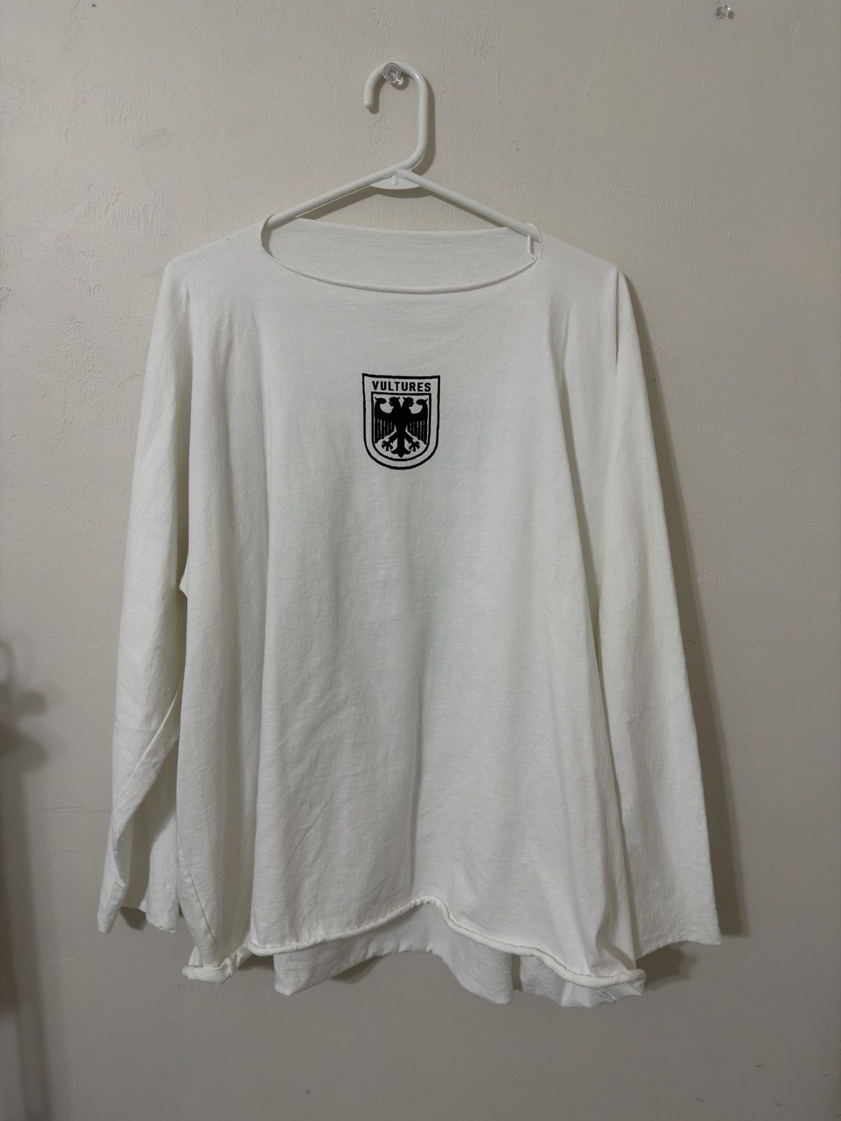 Kanye West Vultures Longsleeve Tee Hoodie, Sweatshirt | PodTeesHub.com