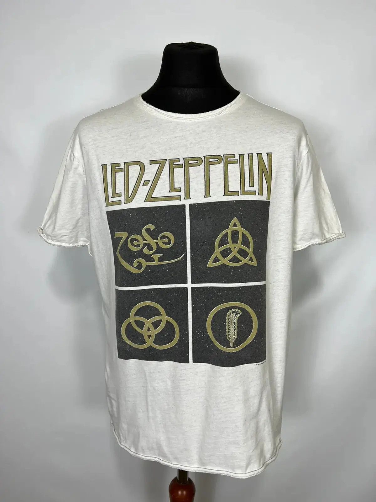Zeppelin Led Zeppelin Men S T Shirt 2012 Hoodie, Sweatshirt | PodTeesHub.com