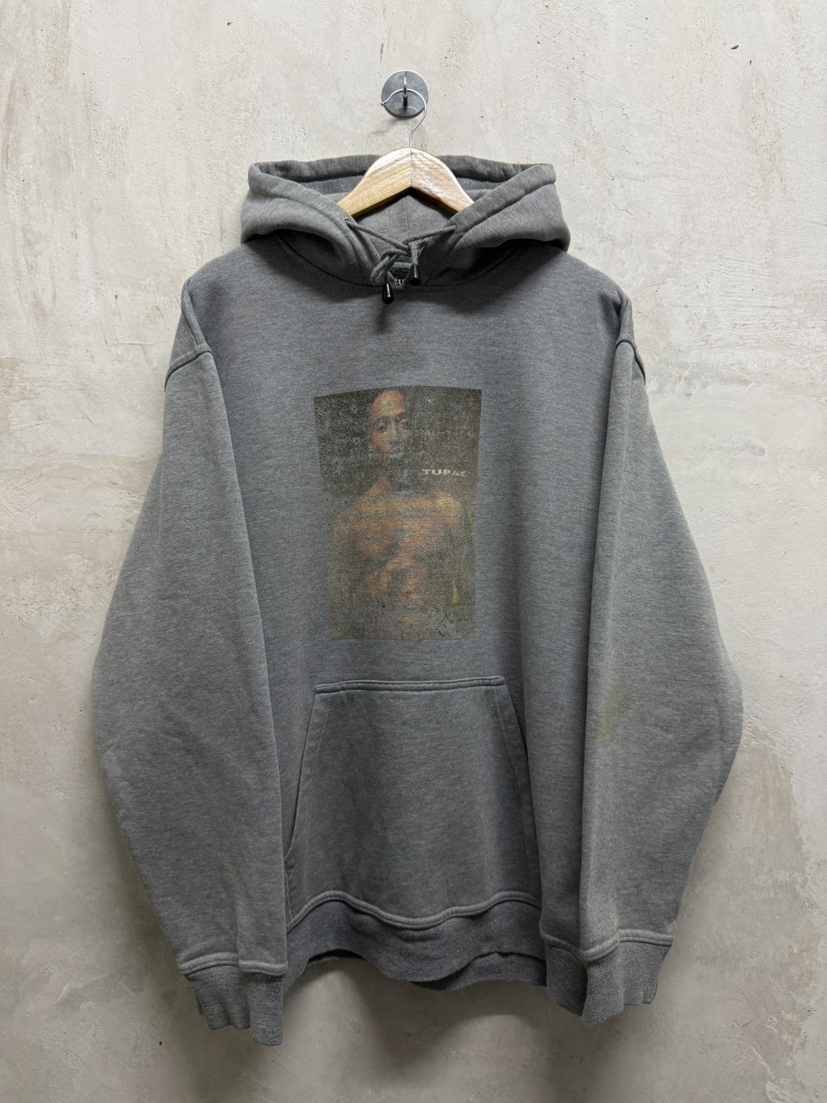 Rap Tees 2000s Distressed Tupac Shakur Rap Hoodie Sweatshirt | PodTeesHub.com