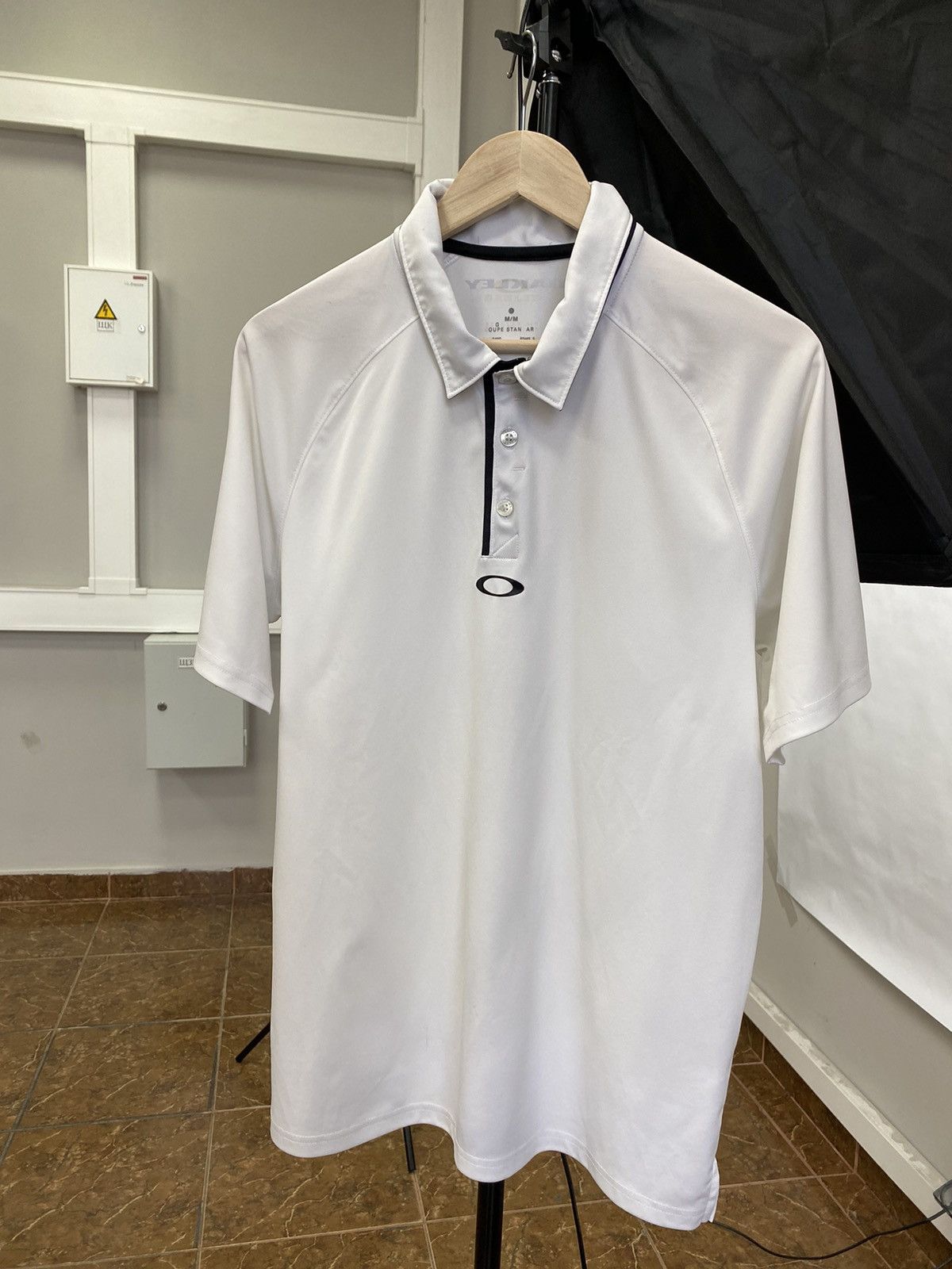 Vintage Oakley Polo T Shirt Rare Retro Hype Y2k Hoodie, Sweatshirt | PodTeesHub.com