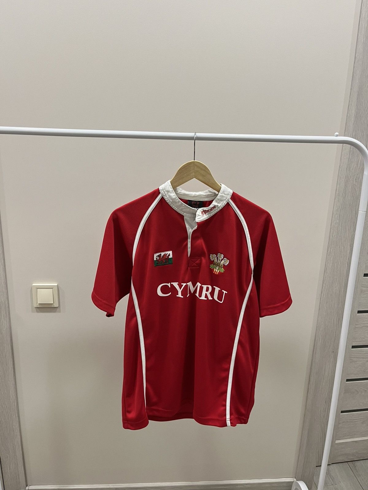 Vintage Retro Wales Rugby Cymru Union Jersey Shirt Blockore Hoodie, Sweatshirt | PodTeesHub.com