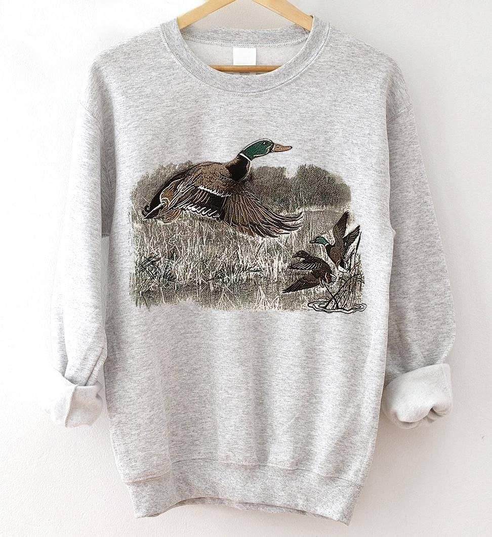 Retro Duck Shirt Women's Graphic Sweatshirt Mallard Hunting Hoodie | PodTeesHub.com