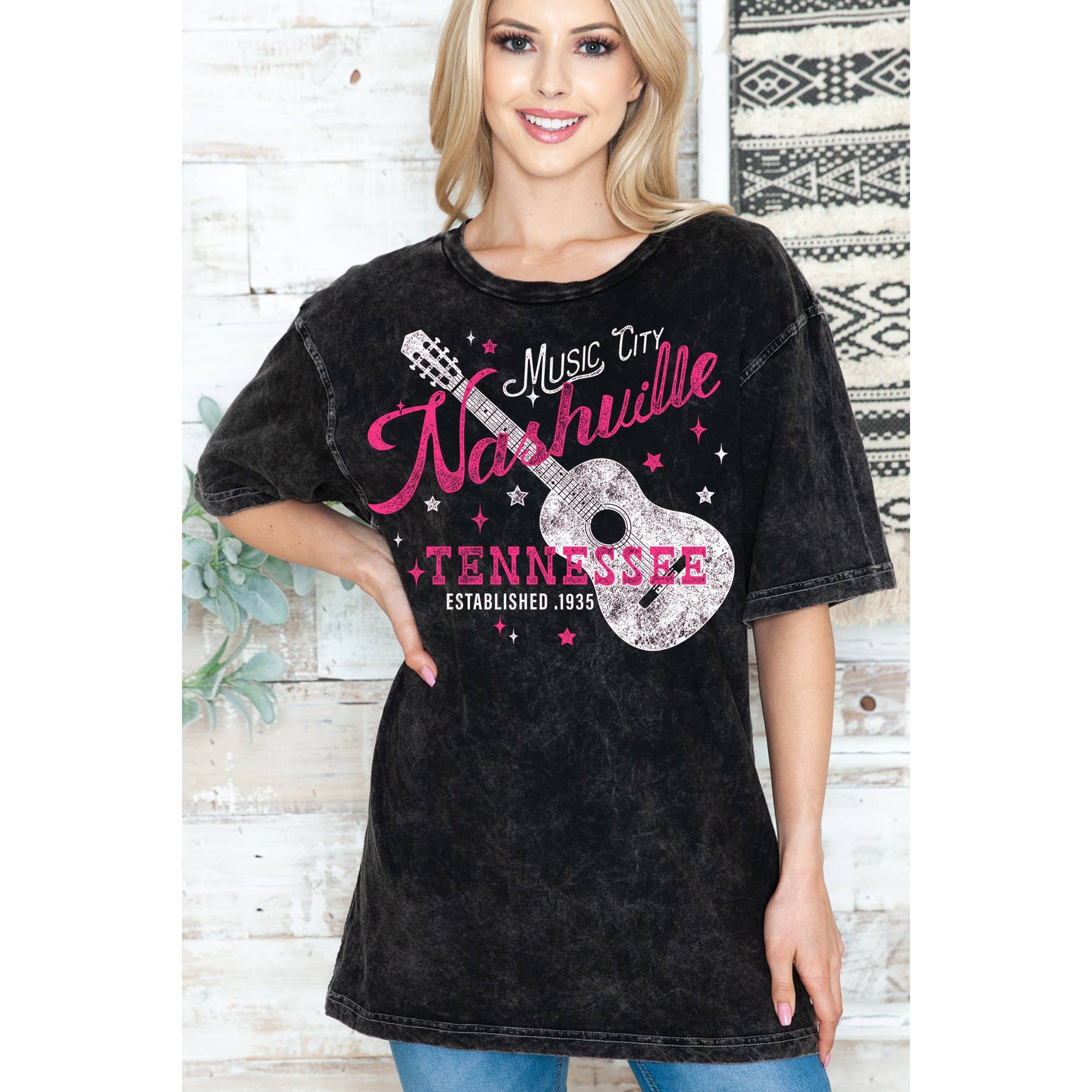 Nashville Tennessee - Unisex Oversized Mineral Wash T-Shirt Hoodie, Sweatshirt | PodTeesHub.com