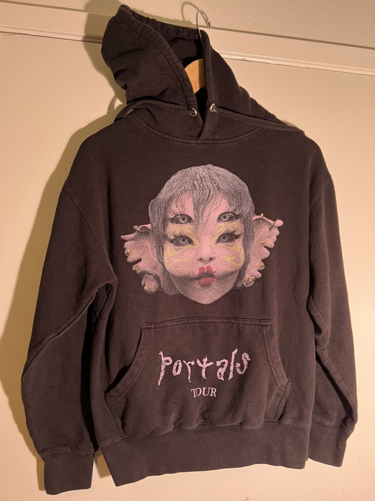 Band Tees Y2k 2000 S Vtg Vintage Portals Tour Goth Retro Emo Hoodie Sweatshirt | PodTeesHub.com