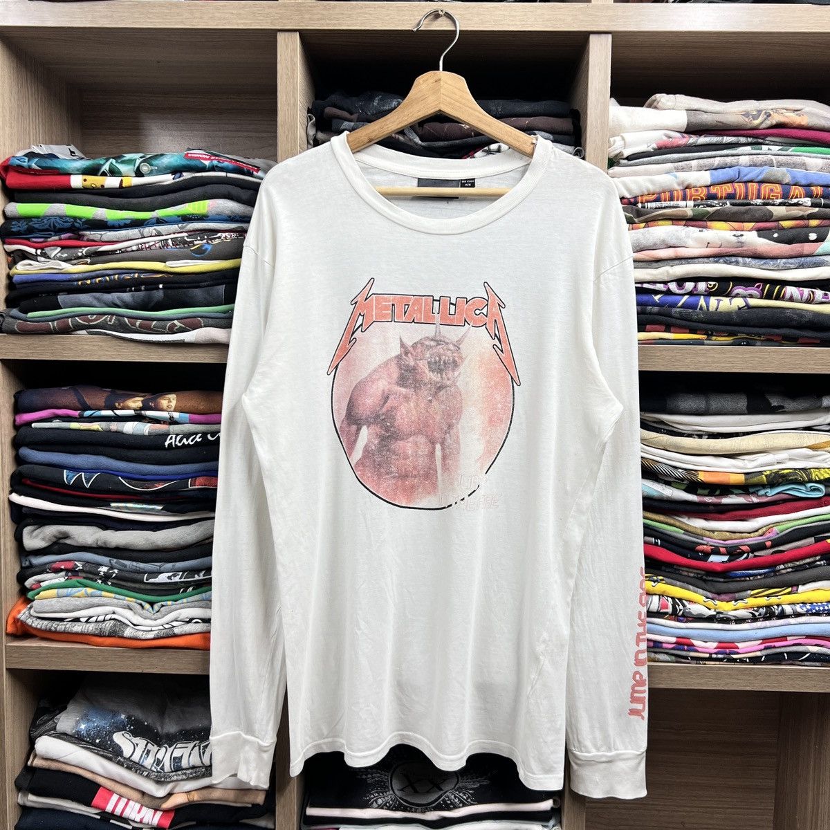 Metallica Jump In The Fire T-Shirts, Hoodie, Sweatshirt | PodTeesHub.com