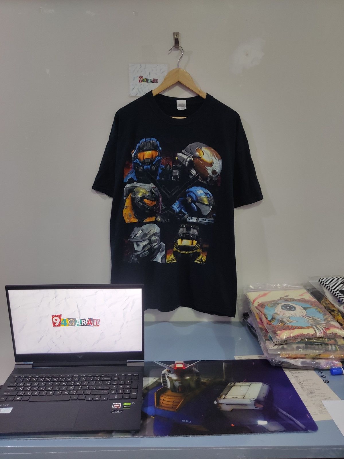 Halo T Shirt Vintage Video Game Xbox Hoodie, Sweatshirt | PodTeesHub.com