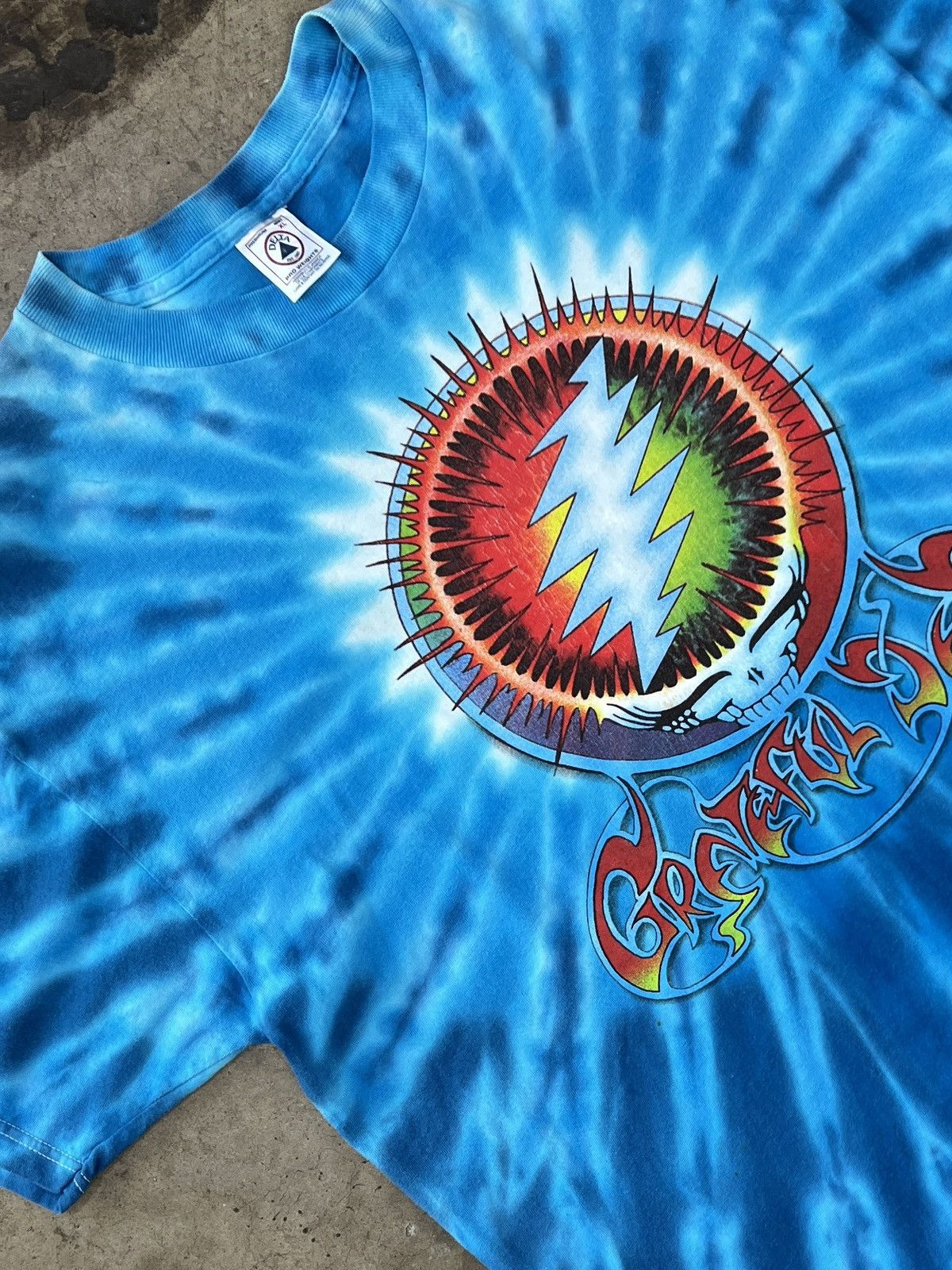 Band Tees Vintage 1998 Grateful Dead Let It Shine Heart Flame Tee Xl Hoodie, Sweatshirt | PodTeesHub.com