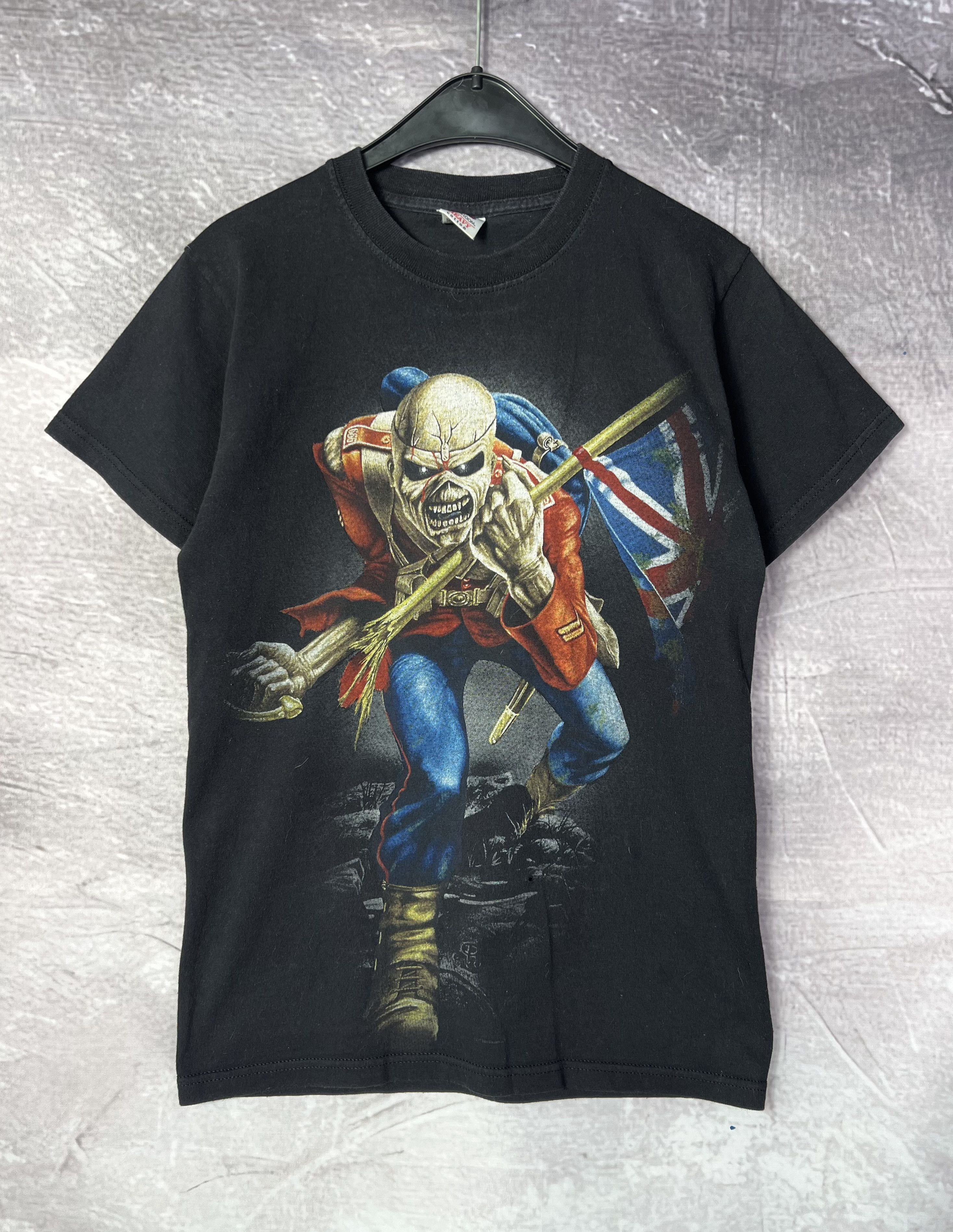 Vintage Iron Maiden 2010 The Final Frontier World Tour T Shirt Hoodie, Sweatshirt | PodTeesHub.com