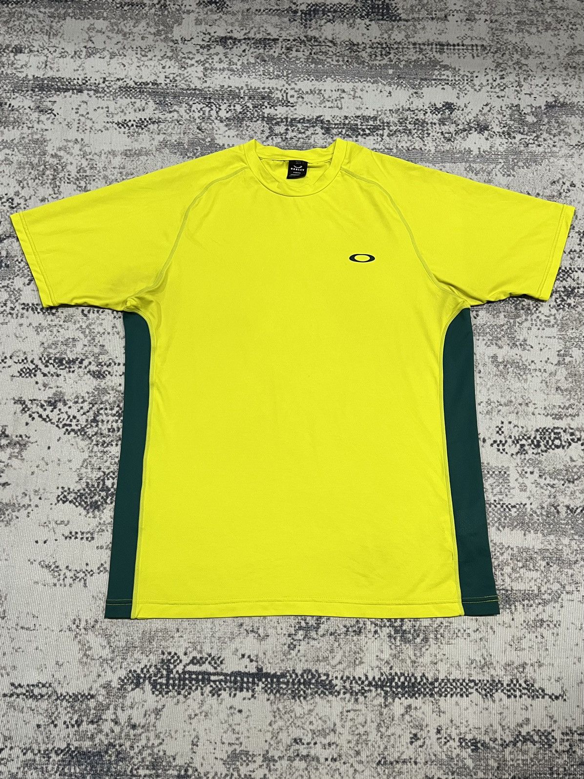 Vintage Oakley Yellow Sport T-Shirts, Hoodie, Sweatshirt