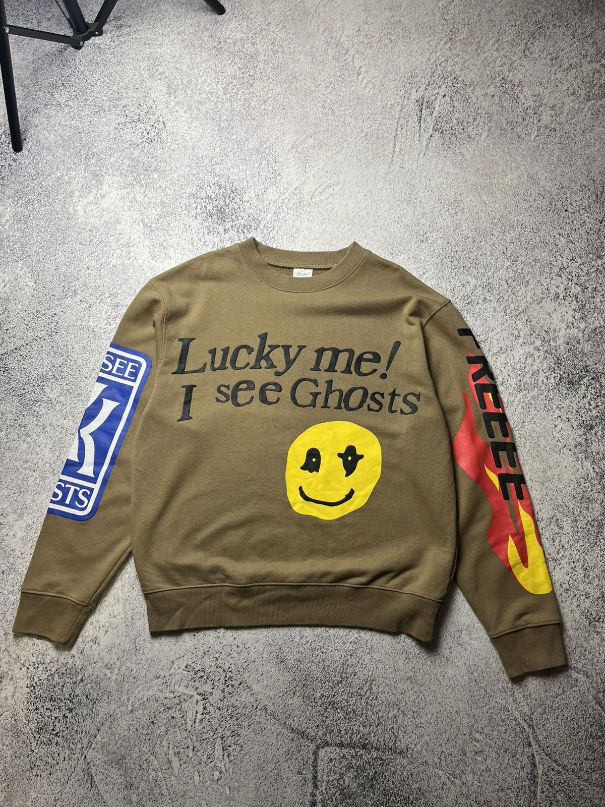 Rap Tees Lucky Me I See Ghosts Smiley Face Rap Hip Hop Sweatshirt Hoodie | PodTeesHub.com