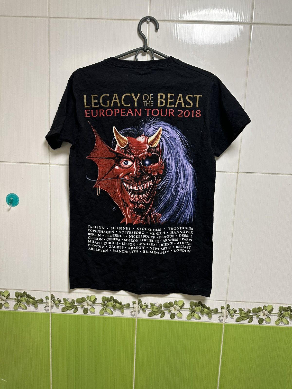 Maiden 2018 Iron Maiden European Legacy Of The Beast Tour Size S T-Shirts, Hoodie, Sweatshirt | PodTeesHub.com