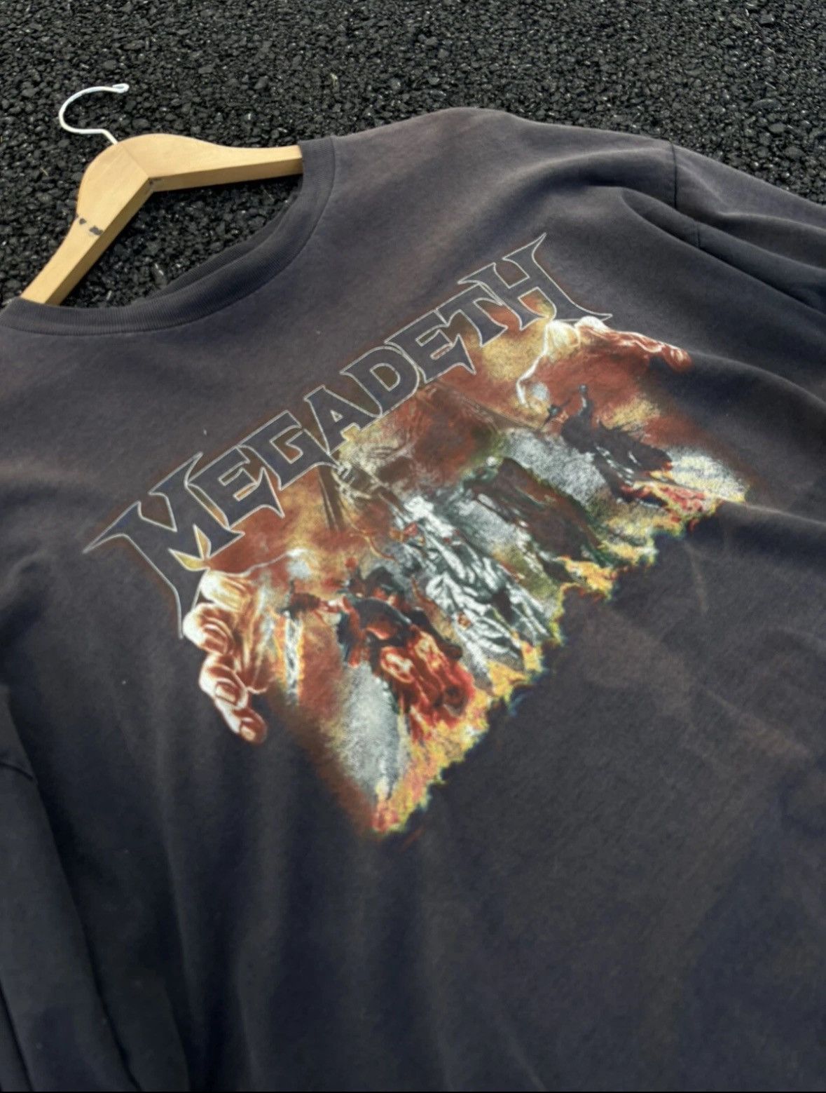 Aaa Vintage 2000s Y2k Megadeth Blessed Are The Dead Shirt Hoodie, Sweatshirt | PodTeesHub.com